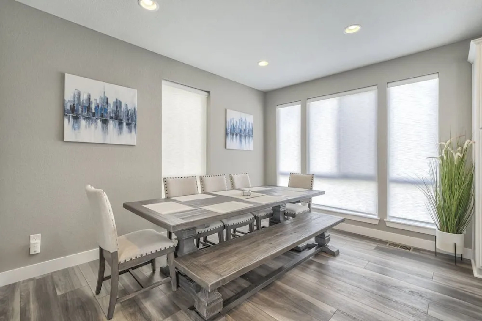 3BD Rooftop Lounge Restaurants & Parks