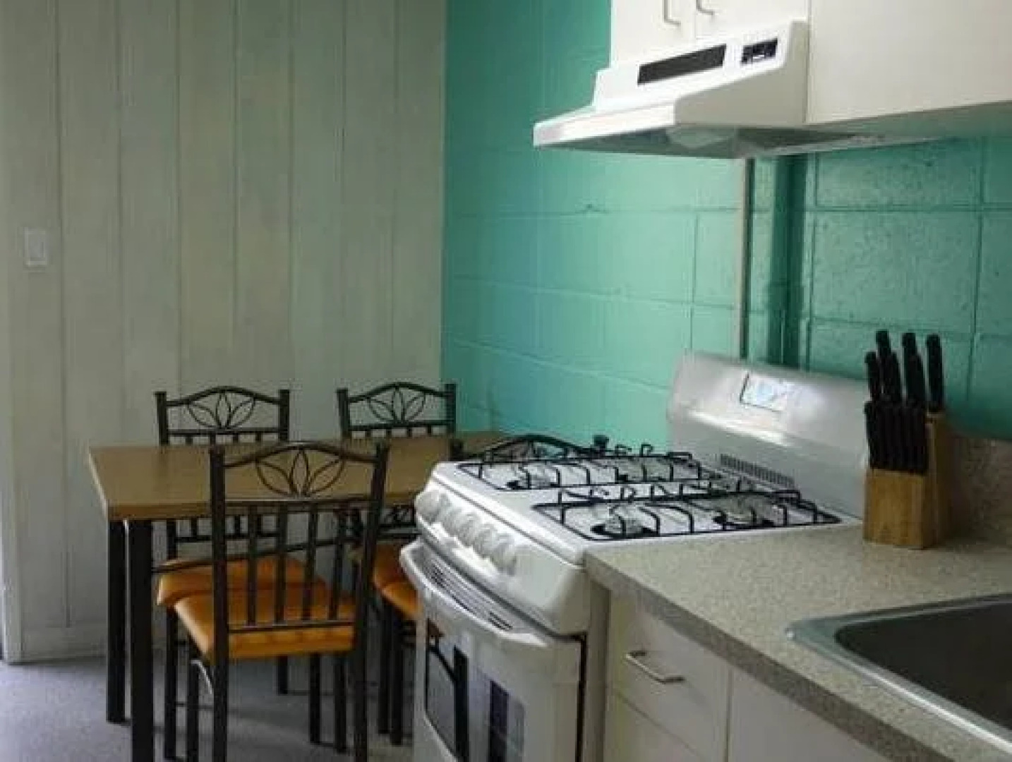 Holiday Beach Resort Motel
