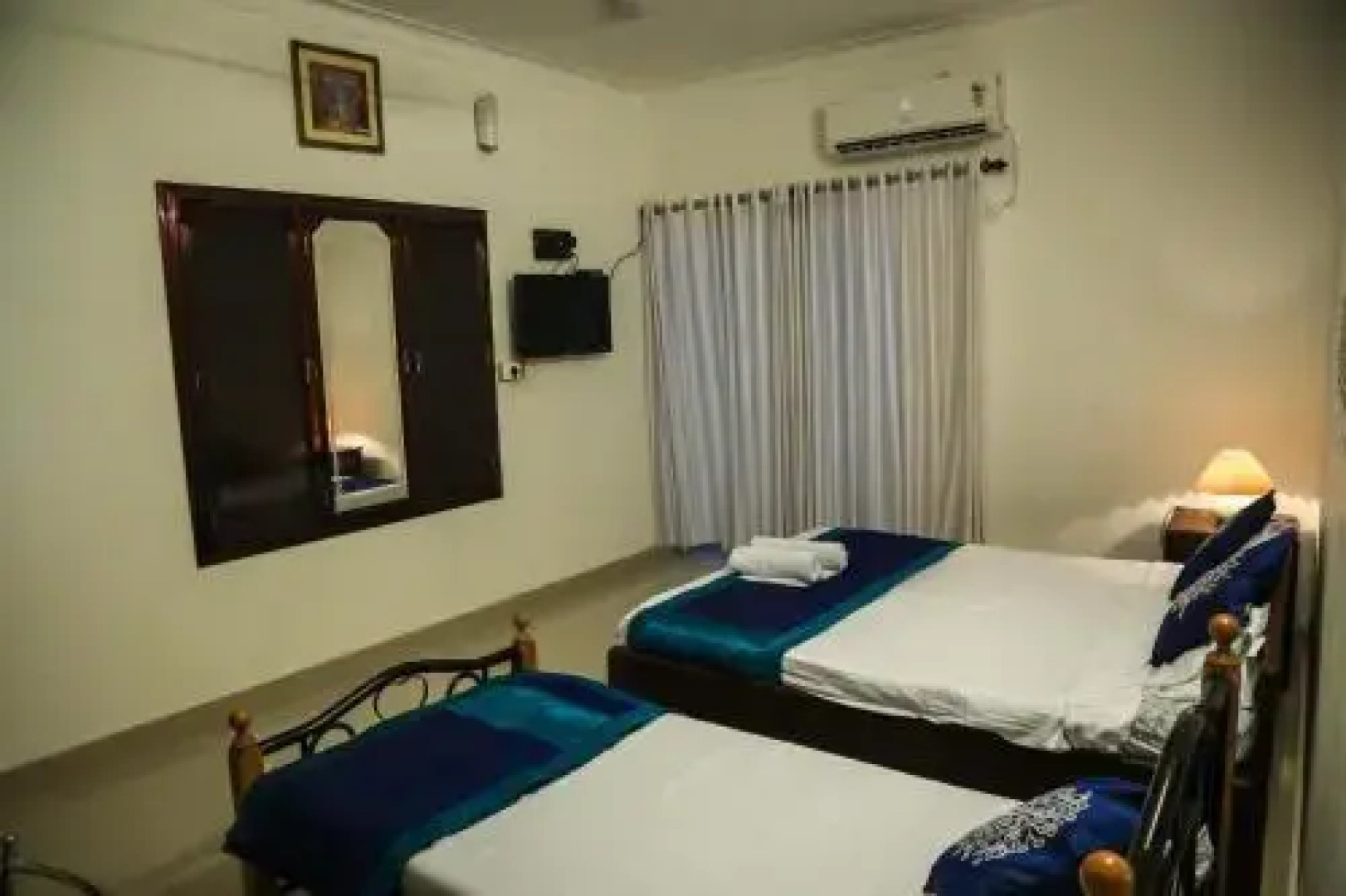 Sri Anandan Residency