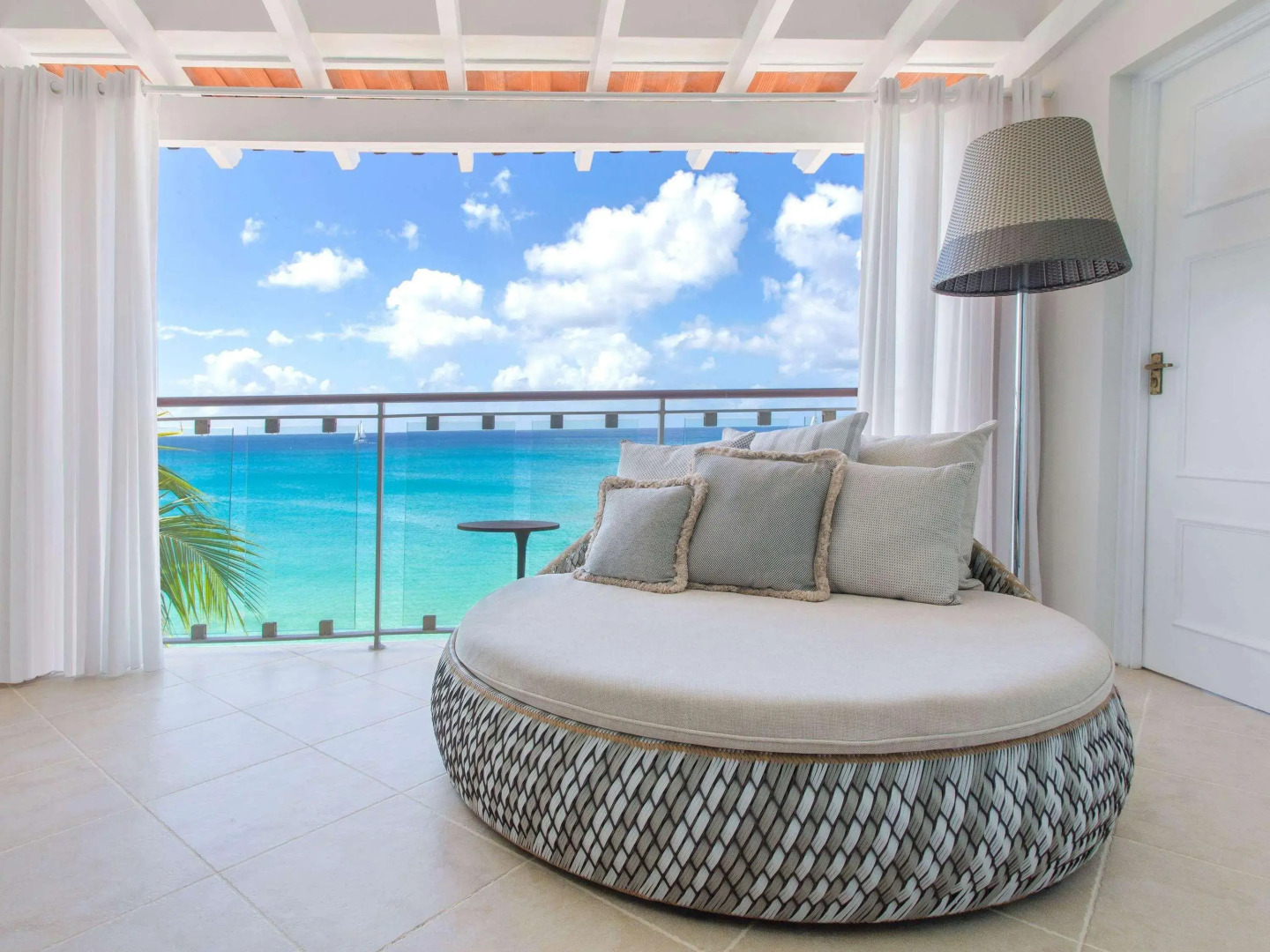 Fairmont Royal Pavilion