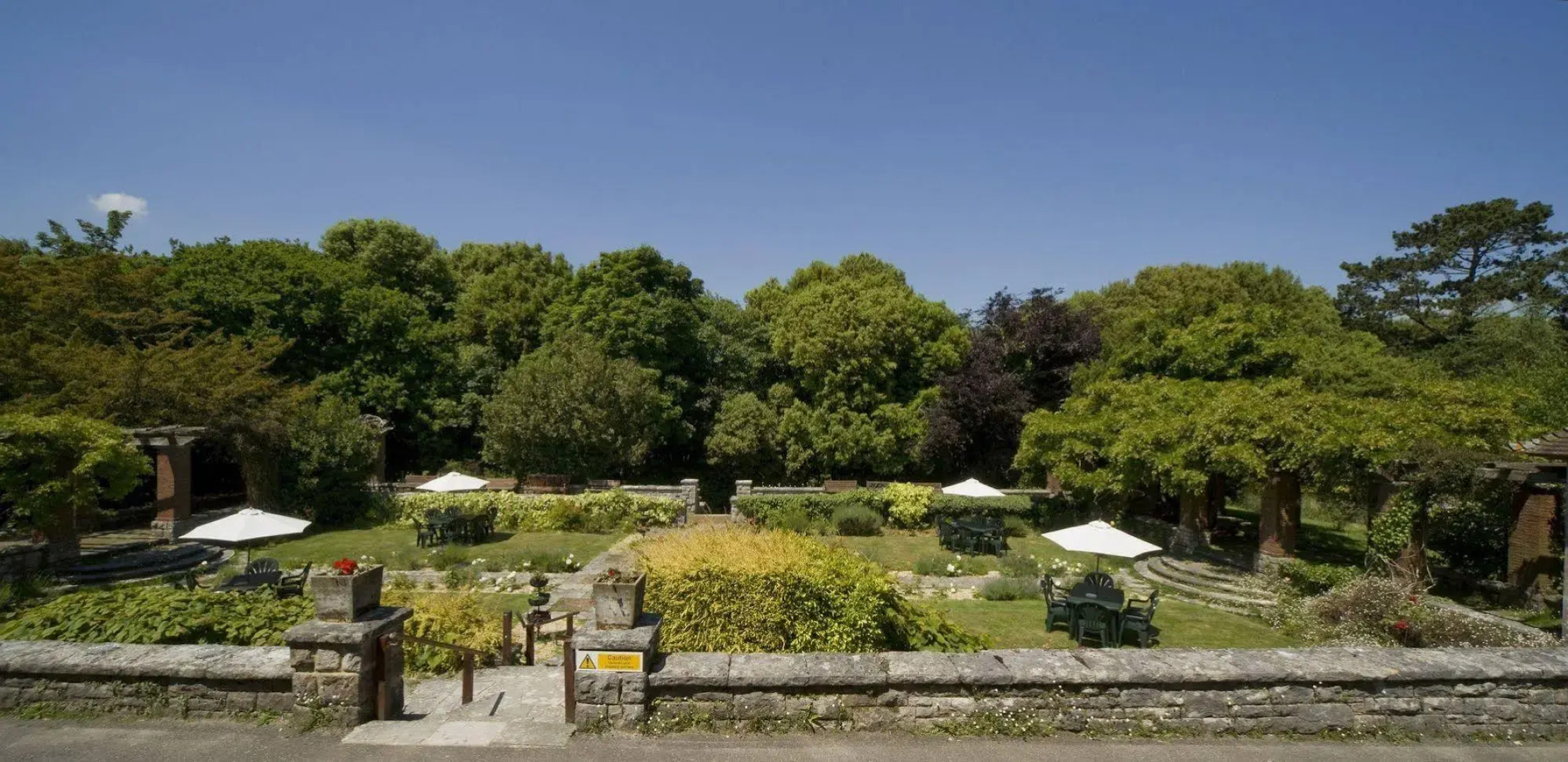 The Broadway Park Hotel