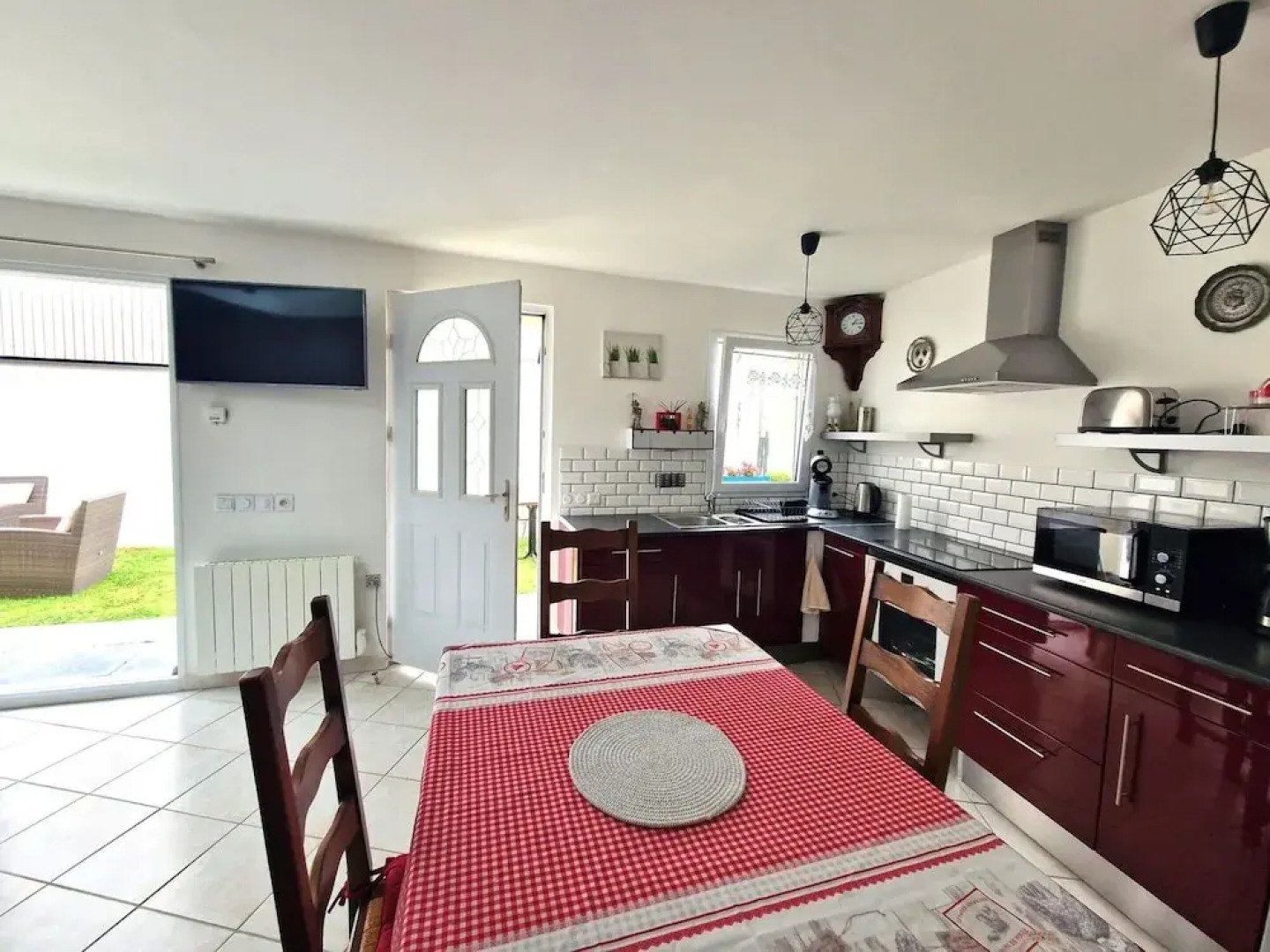 Single-storey House With Outdoor Space