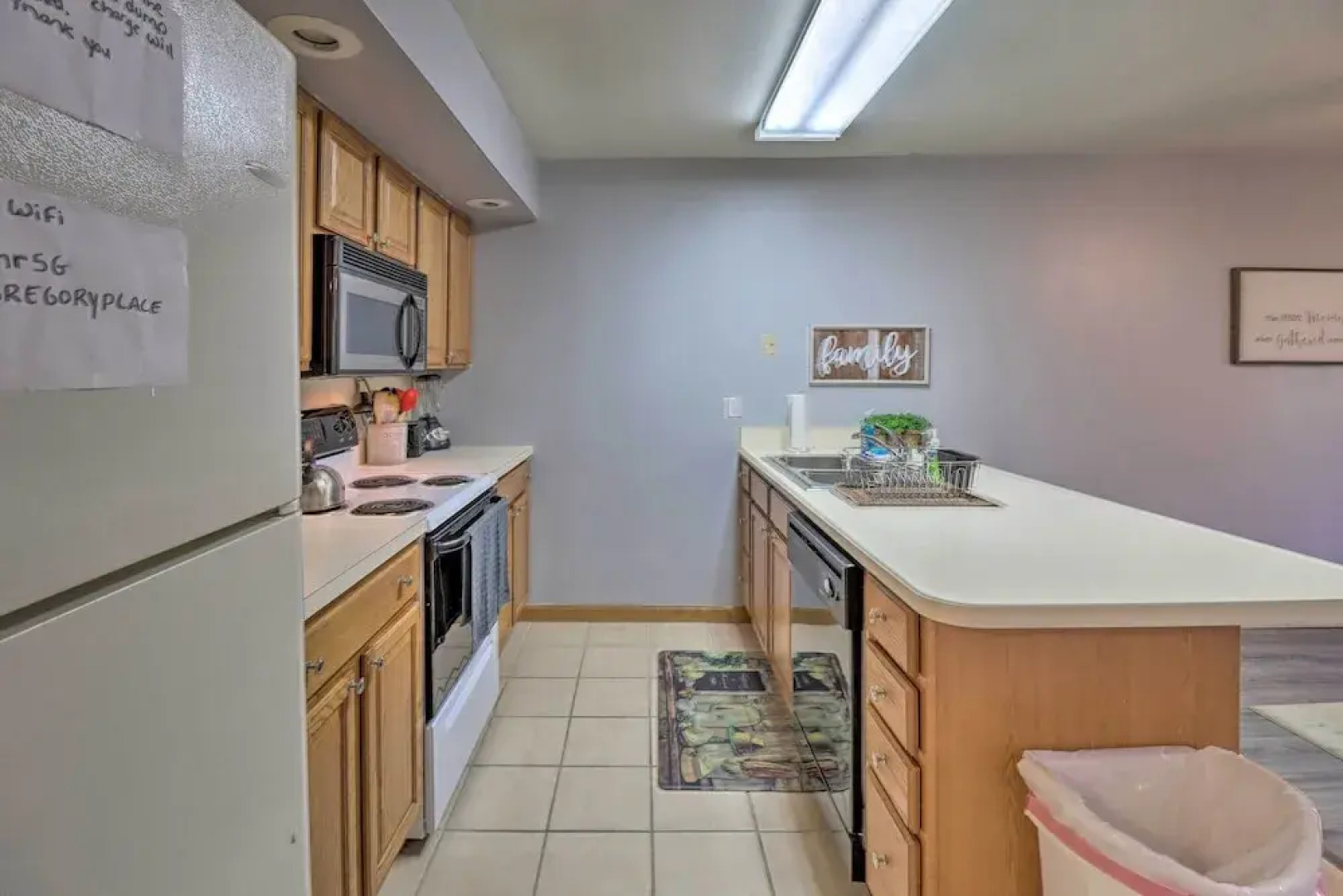 Poconos Retreat w/ Pool & Deck, Near Lake Harmony!