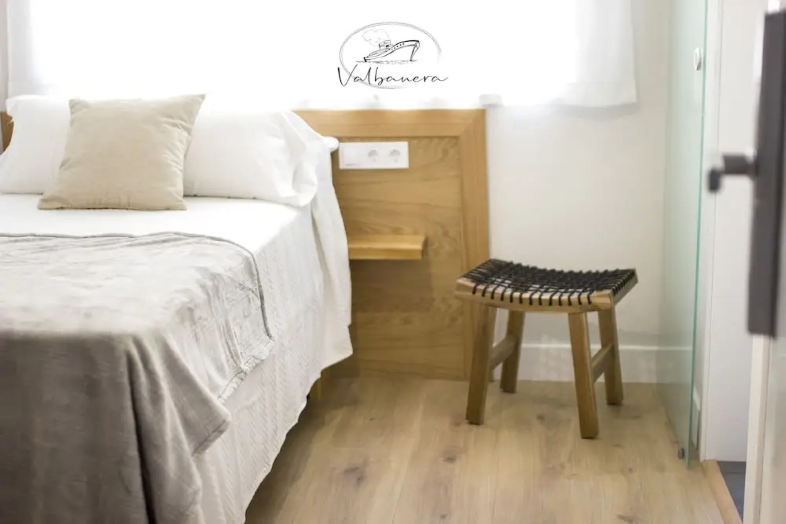 Alojamientos Valbanera