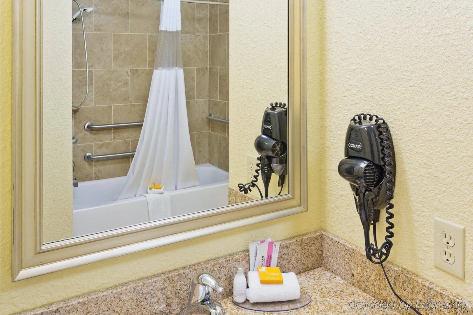 Highland Suites Minot