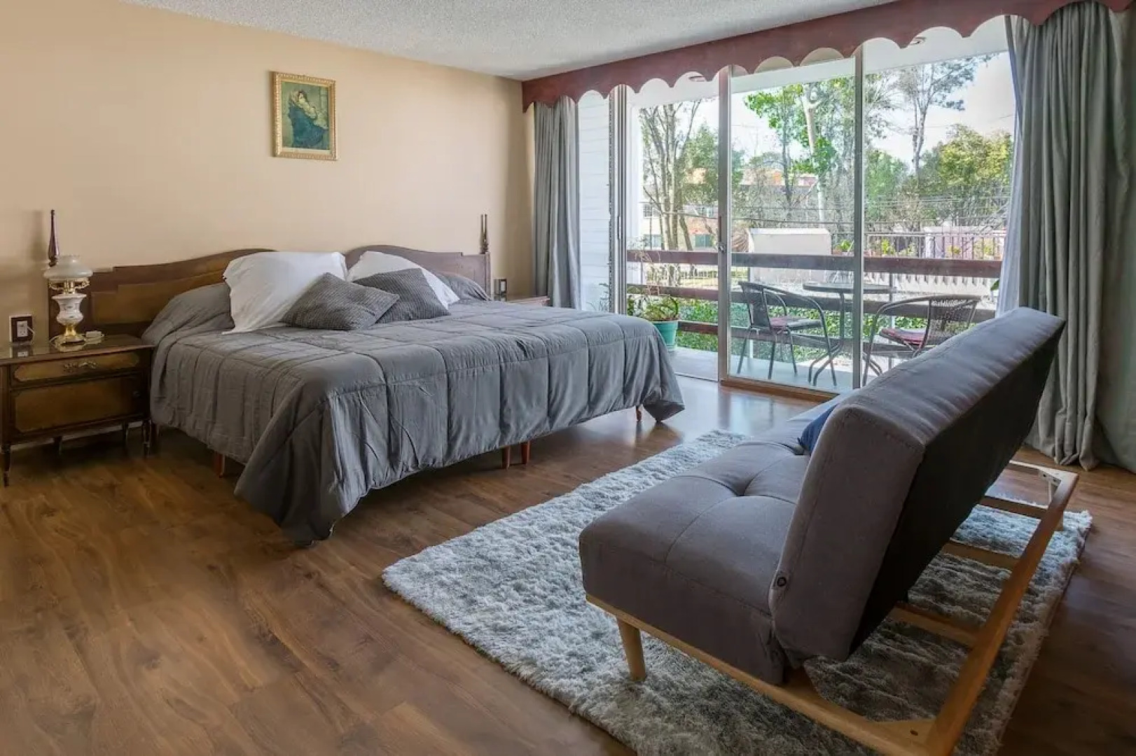 JUUB 1 private bedroom at the north of the city