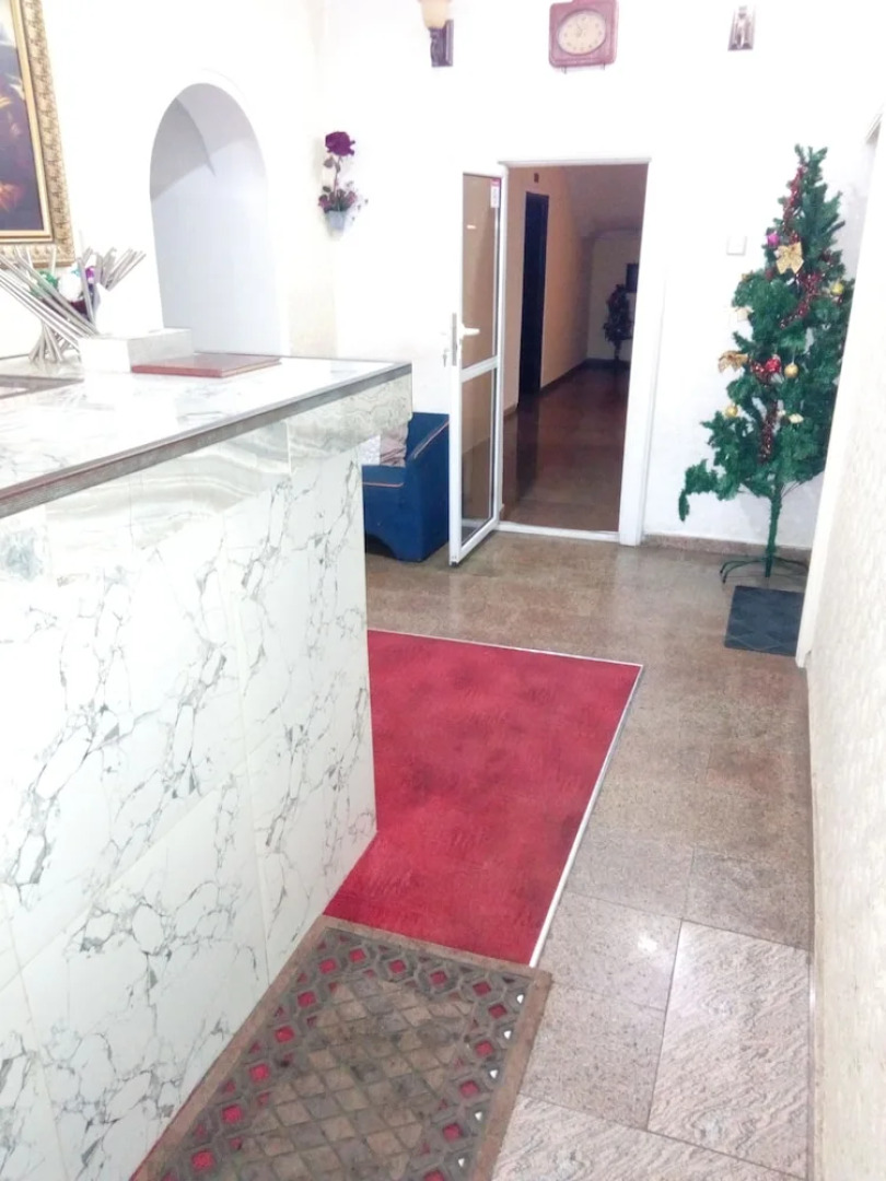 Laurintin Rose Hotel