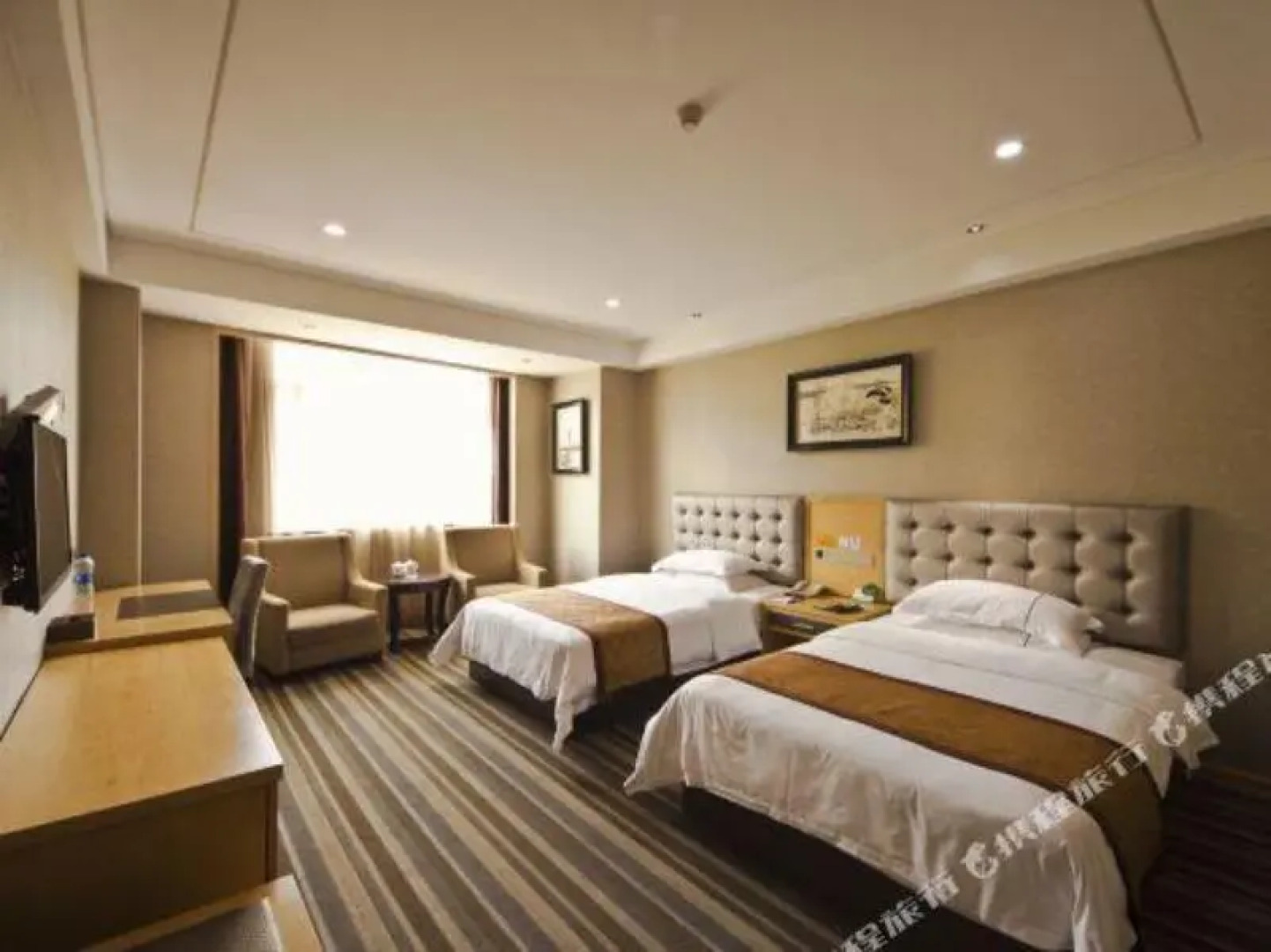 Weierhong City Hotel (Fu'an Wanli Plaza)
