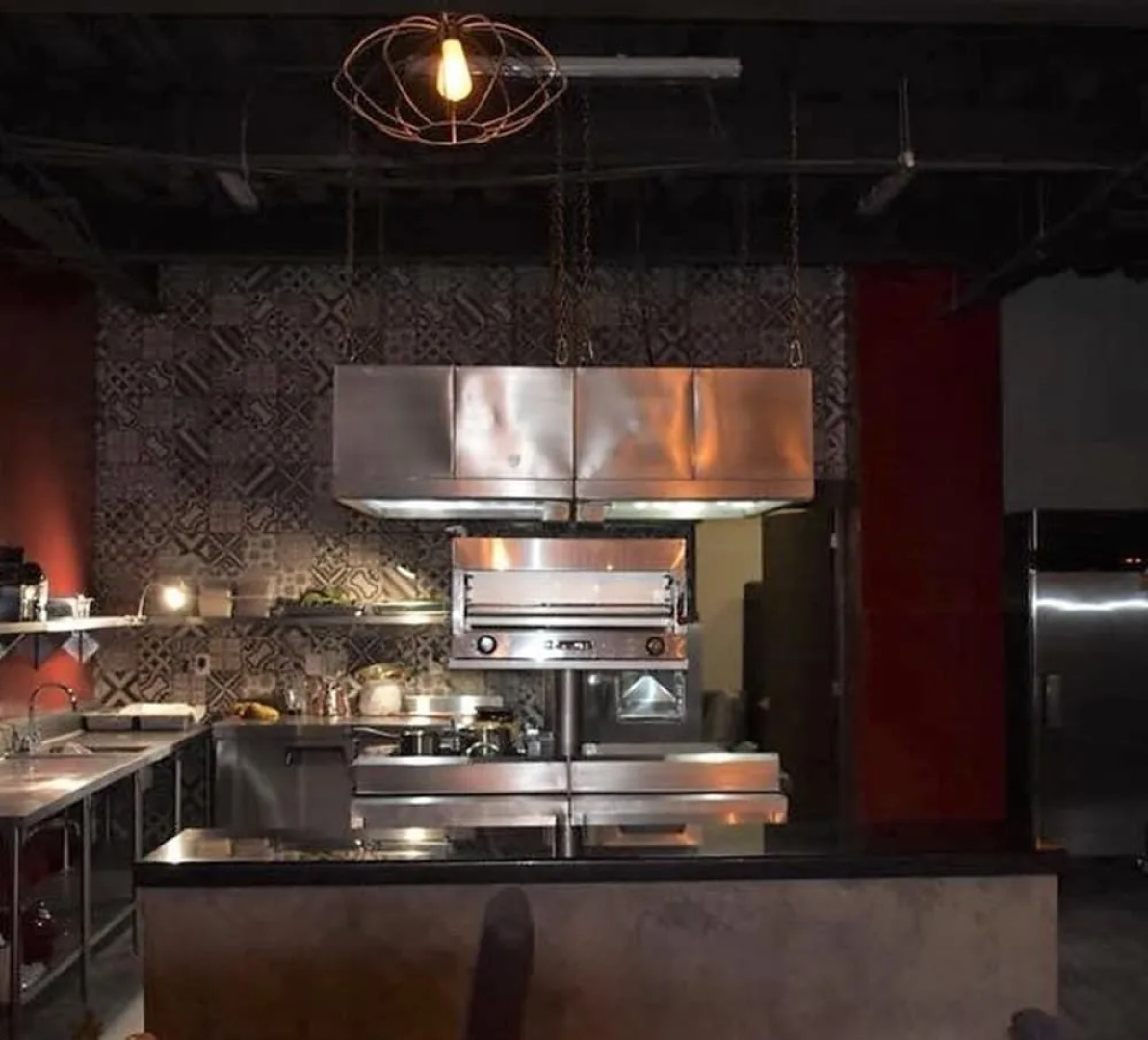 ESDUMA HK Hotel Pachuca