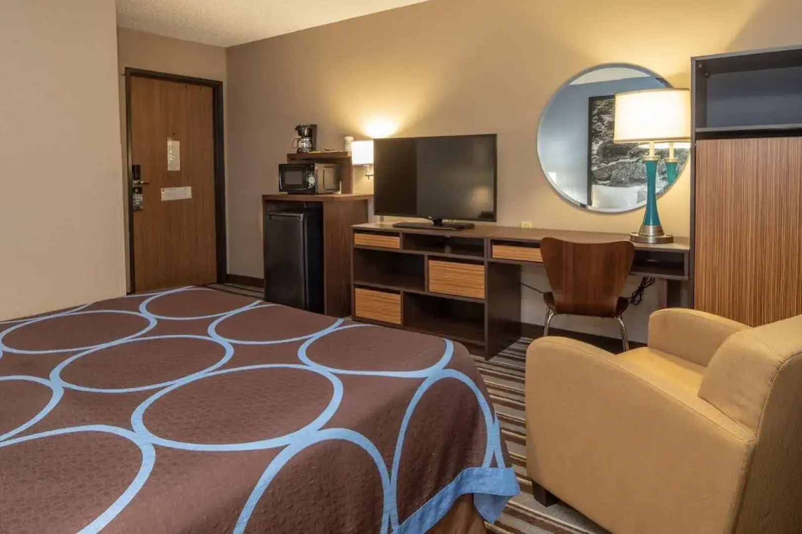 Super 8 Steubenville