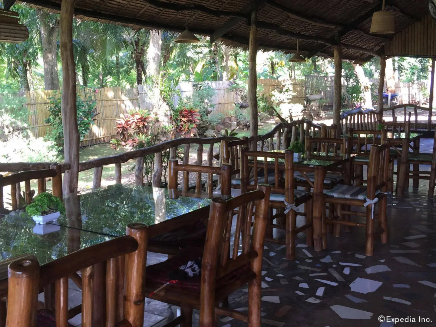 Bohol Lahoy Dive Resort