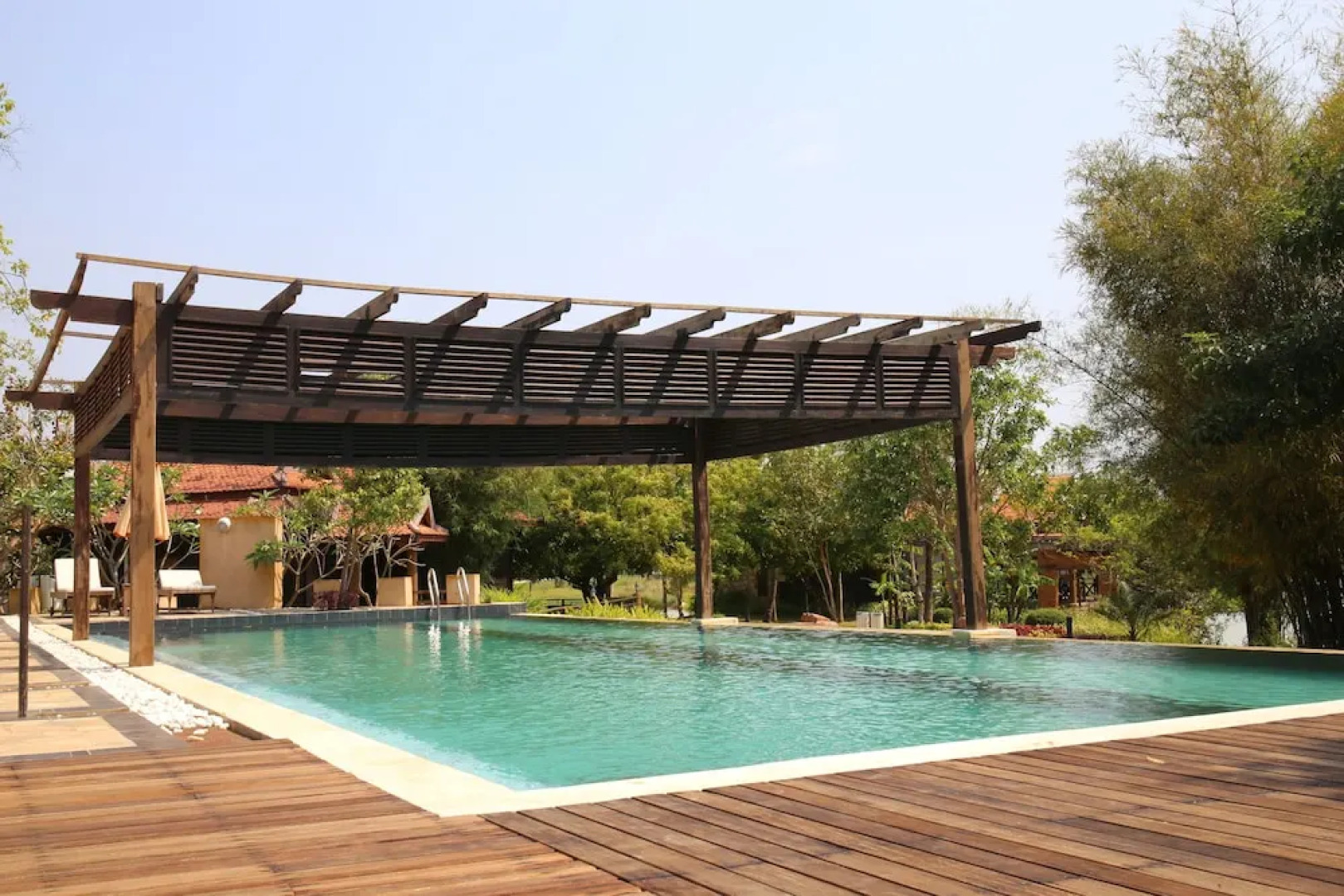 Romduol Island Chalet