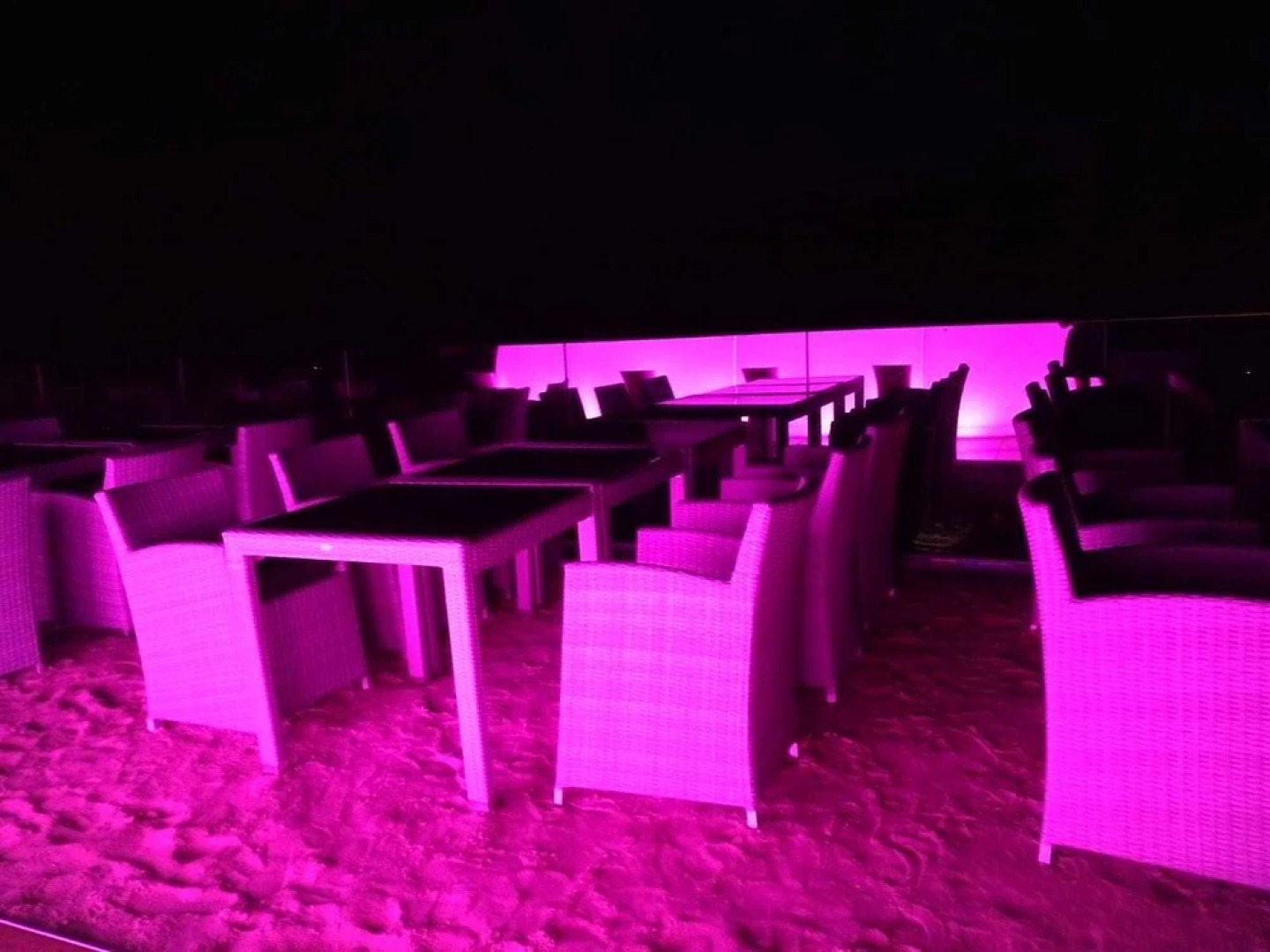 Sky Beach Aparthotel