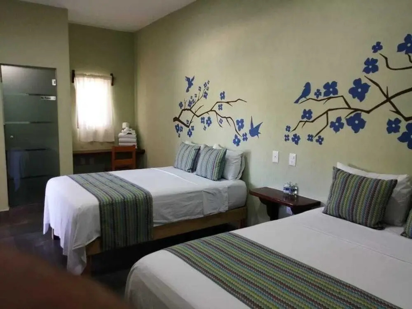 El Cihualteco Hotel Restaurante Bar