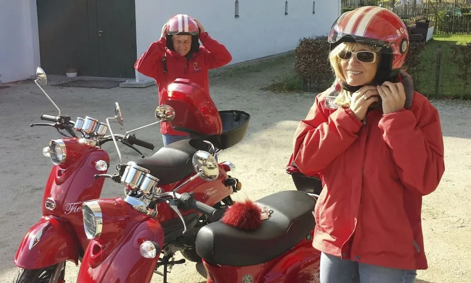 Apartment in an Original Castle With Garden in Jonquières