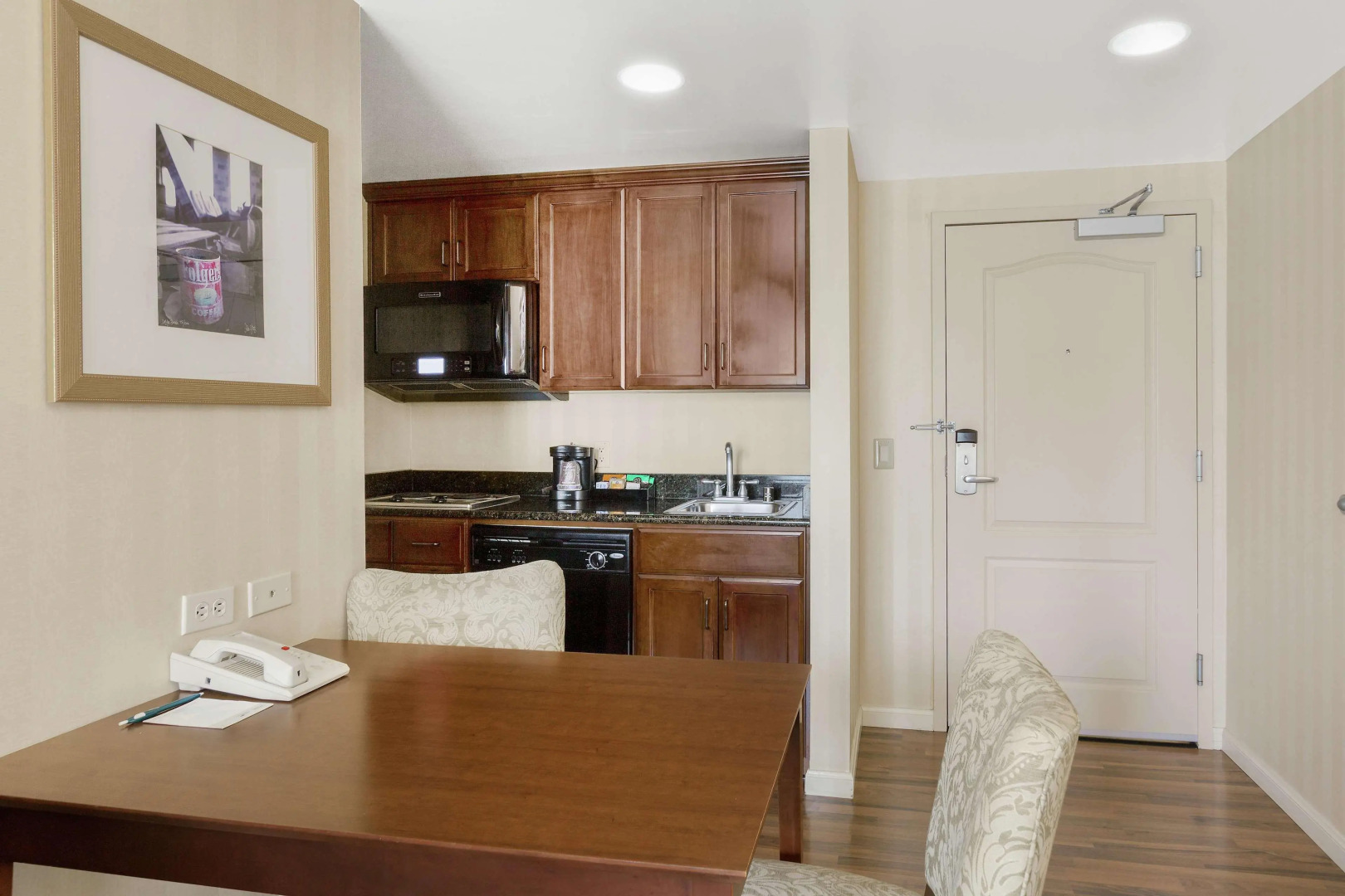 Homewood Suites By Hilton Sacramento Airport - Natomas