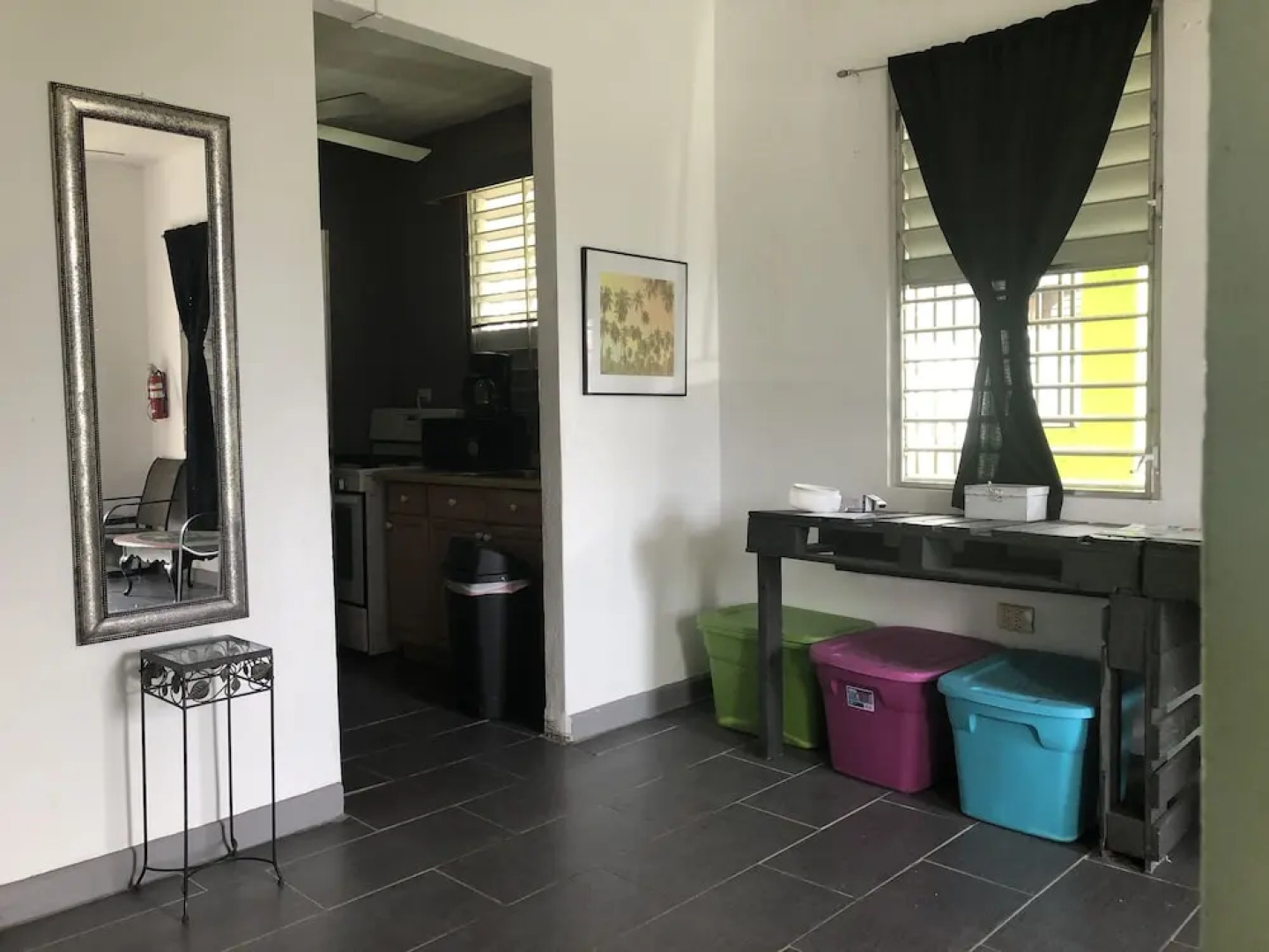 Vieques Hostel Good Vibe House