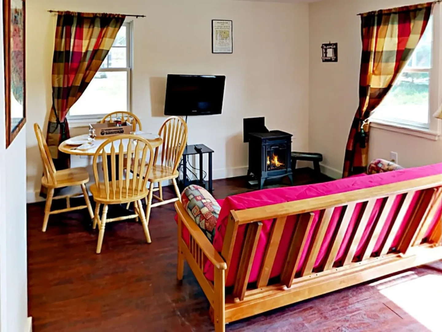 301 Adams Pond Rd 10 Lewis, IPA Cottage 2 Bedrooms 1 Bathroom Cottage