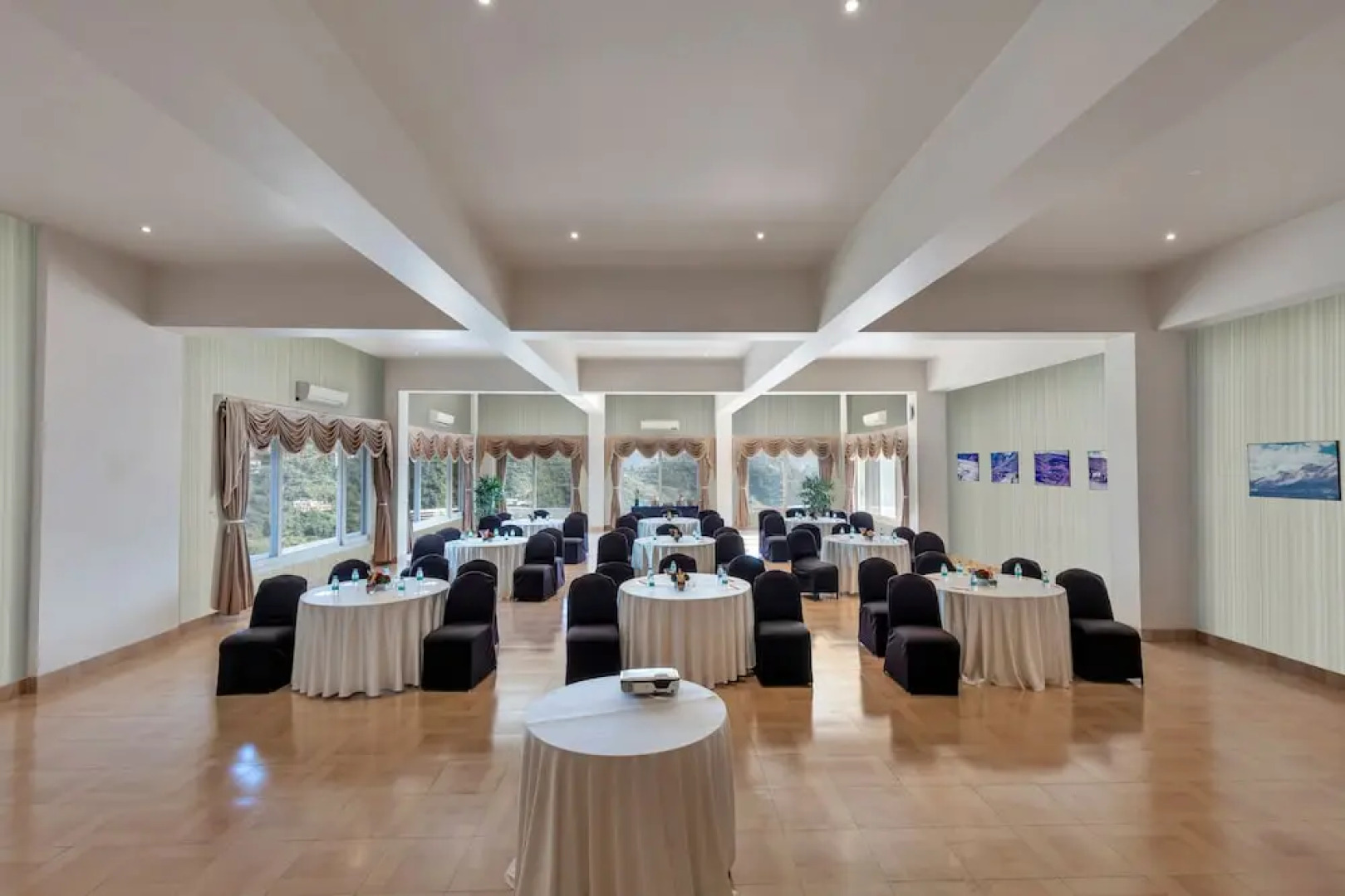 Club Mahindra Kandaghat Resort