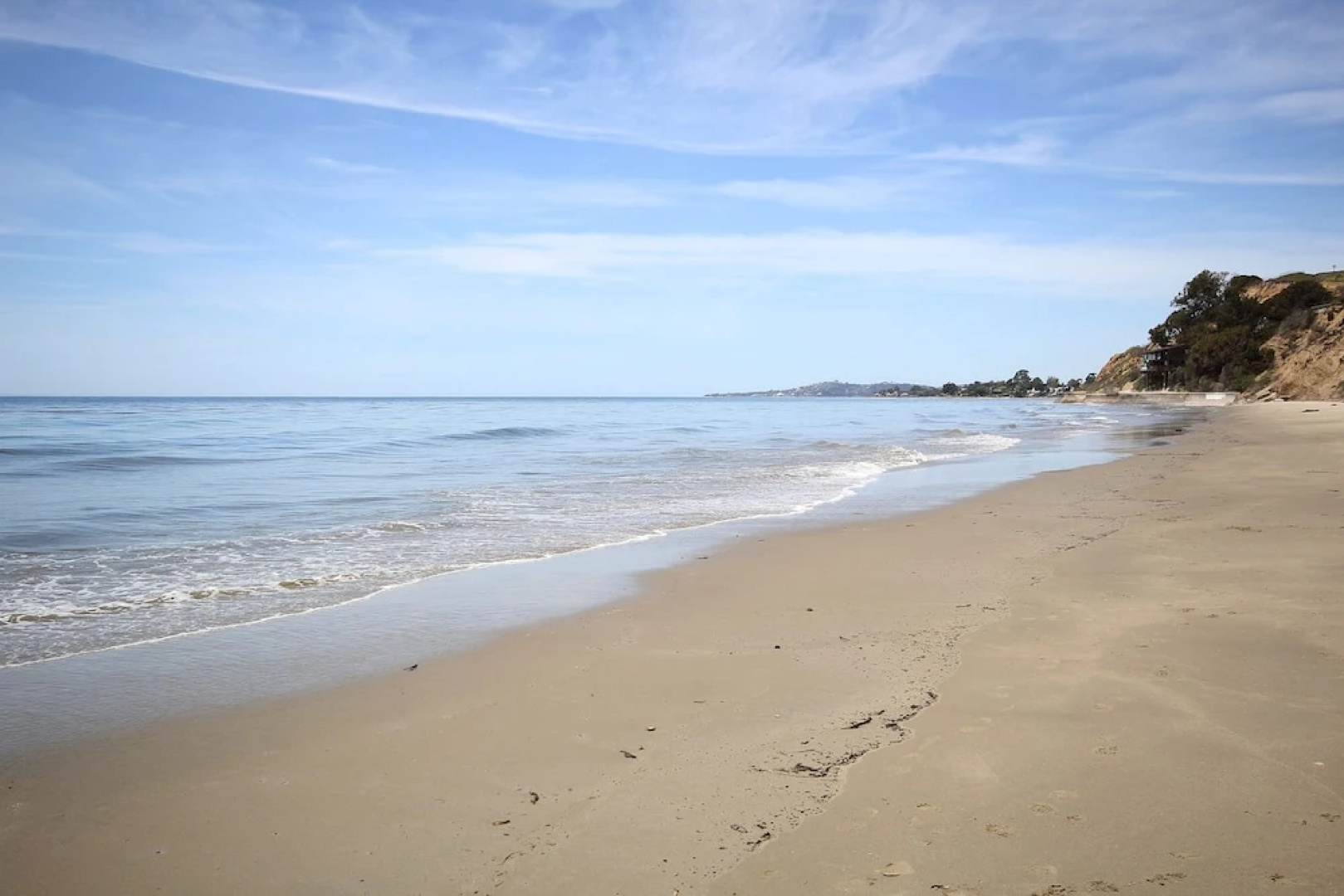 3BR 2BA Summerland Beach Retreat Ocean Views by RedAwning
