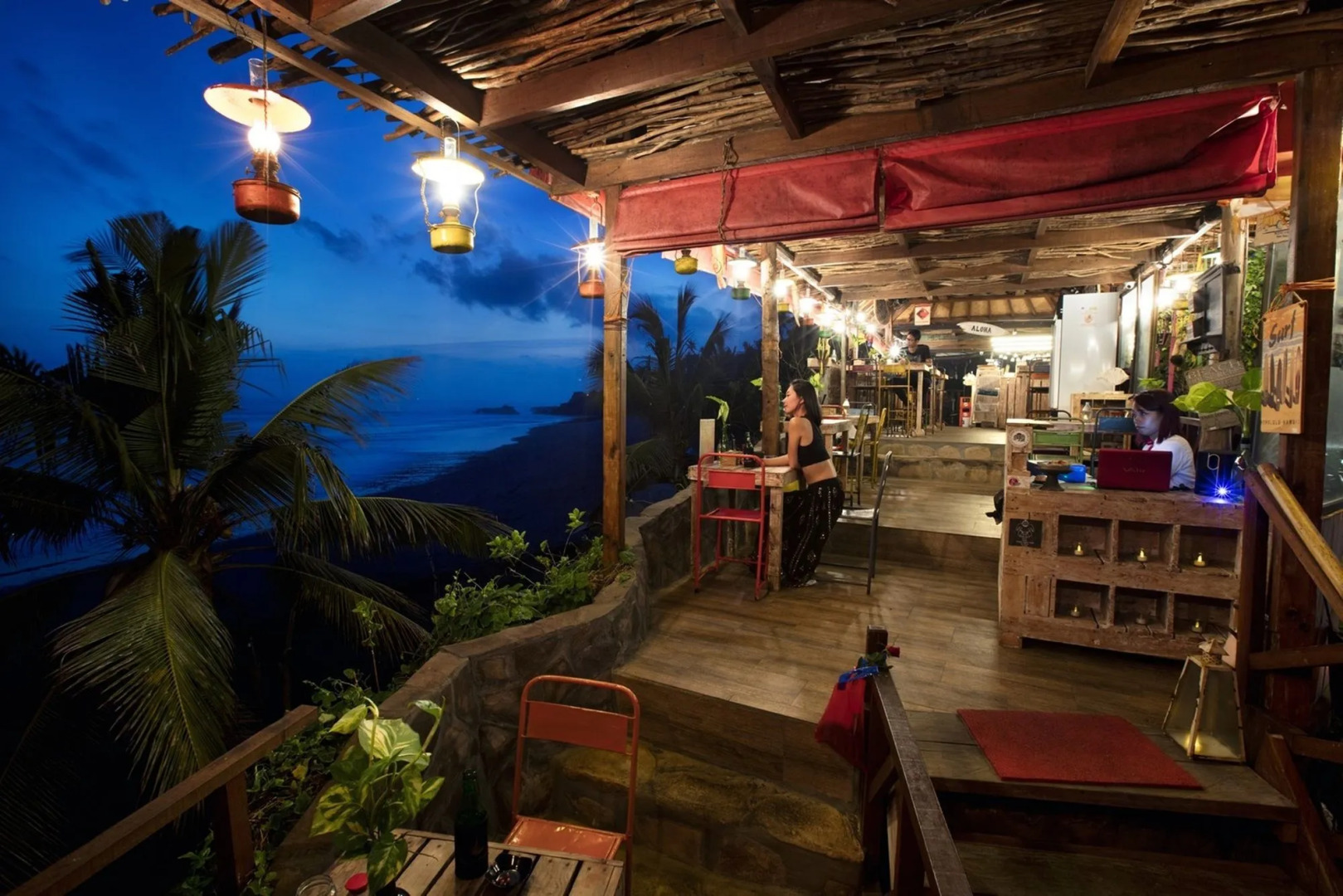 Pondok Pitaya Hotel, Surfing & Yoga