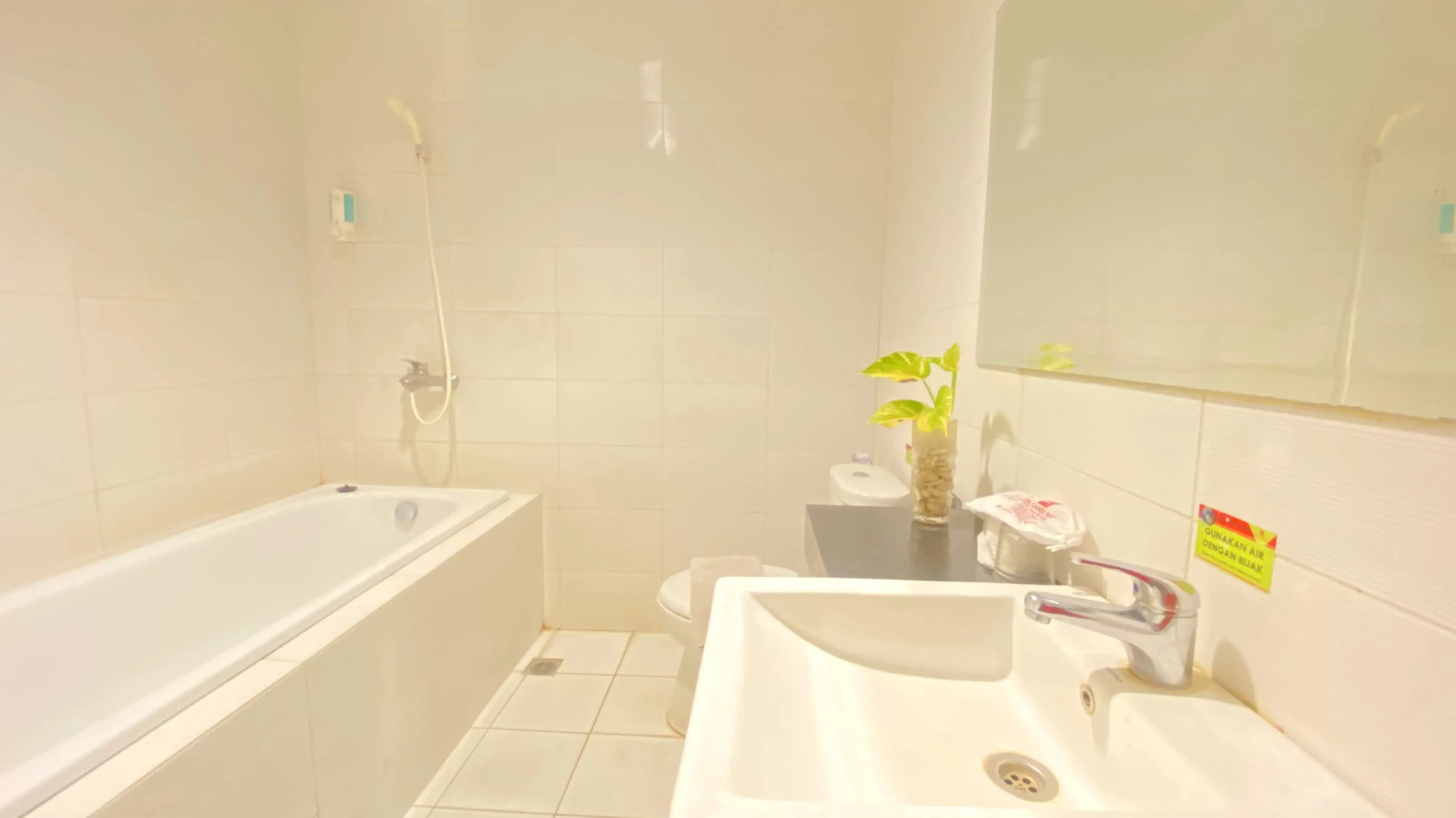 Hotel Candi Indah - Akpol Semarang