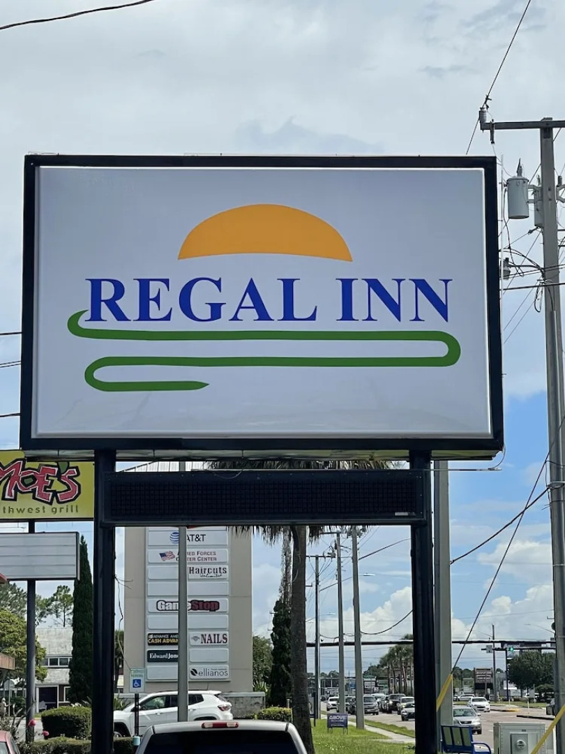 Regal Inn