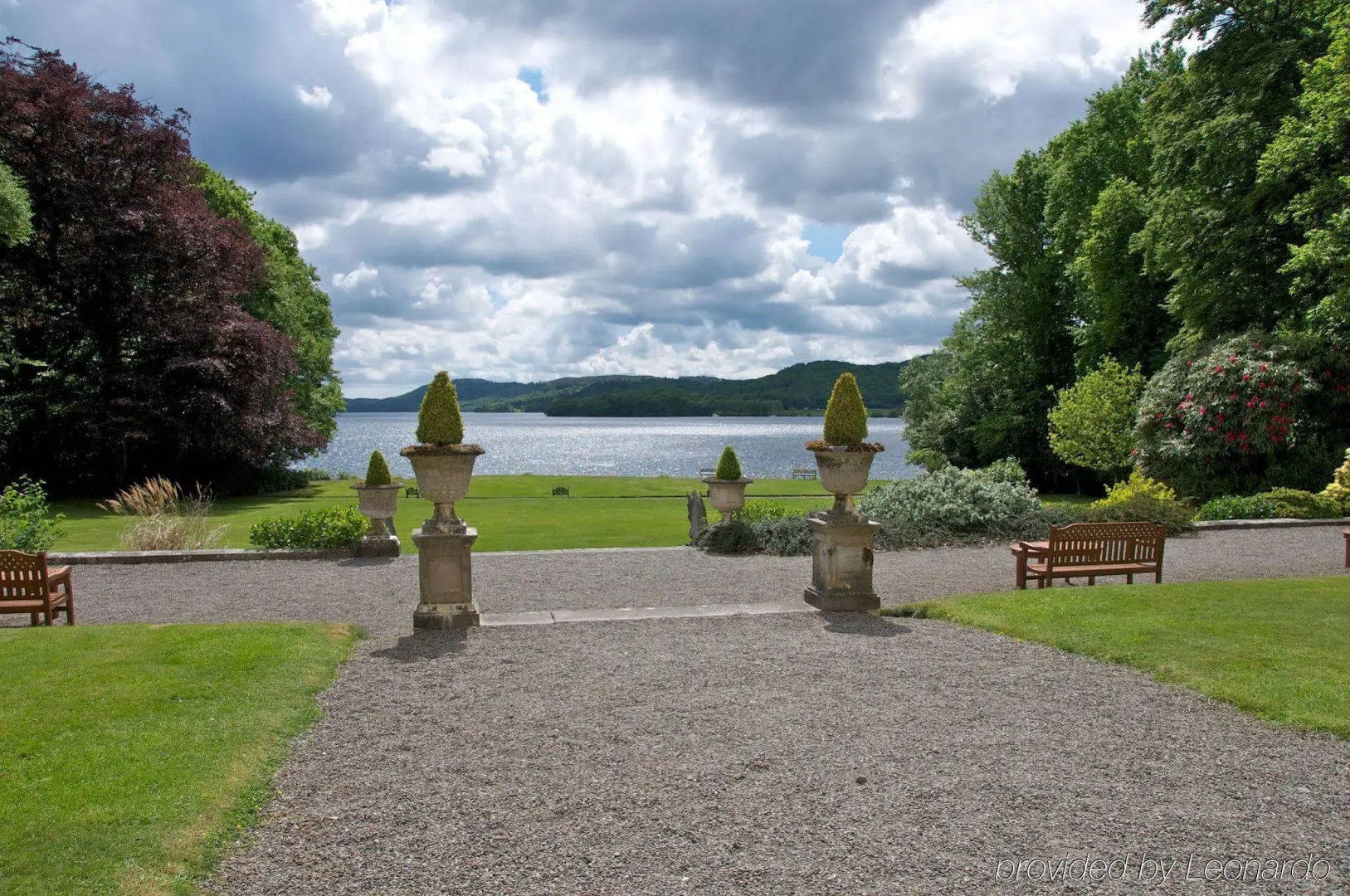 Storrs Hall Hotel