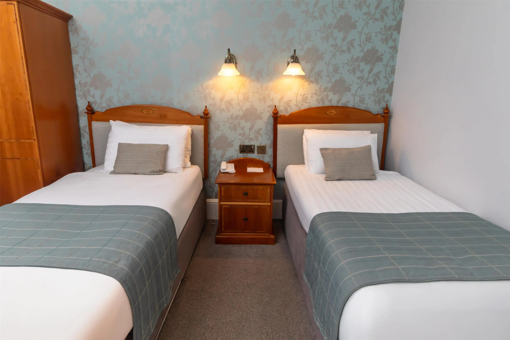 The Lansdowne, Eastbourne