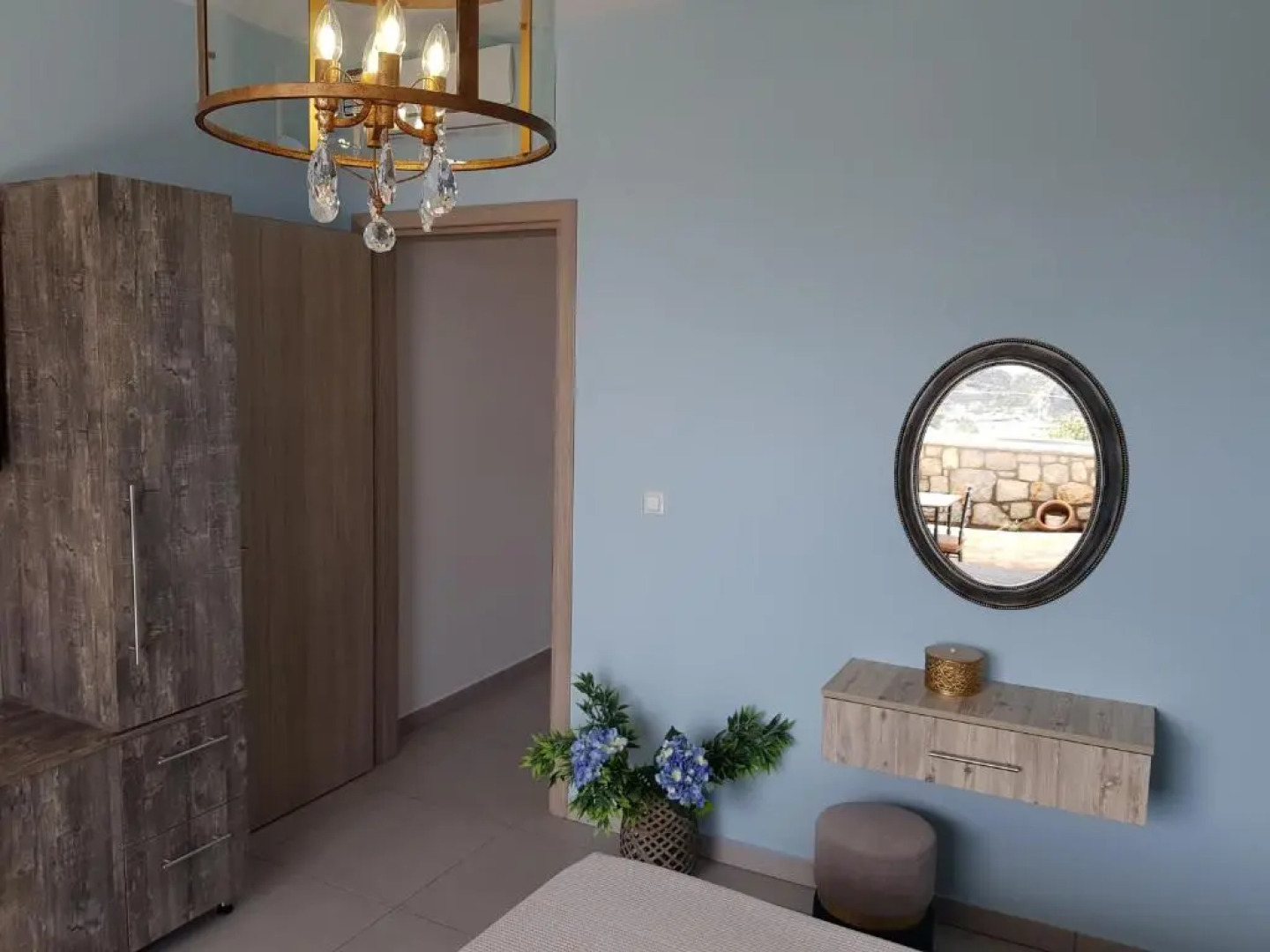 Galazia Thea Apartments