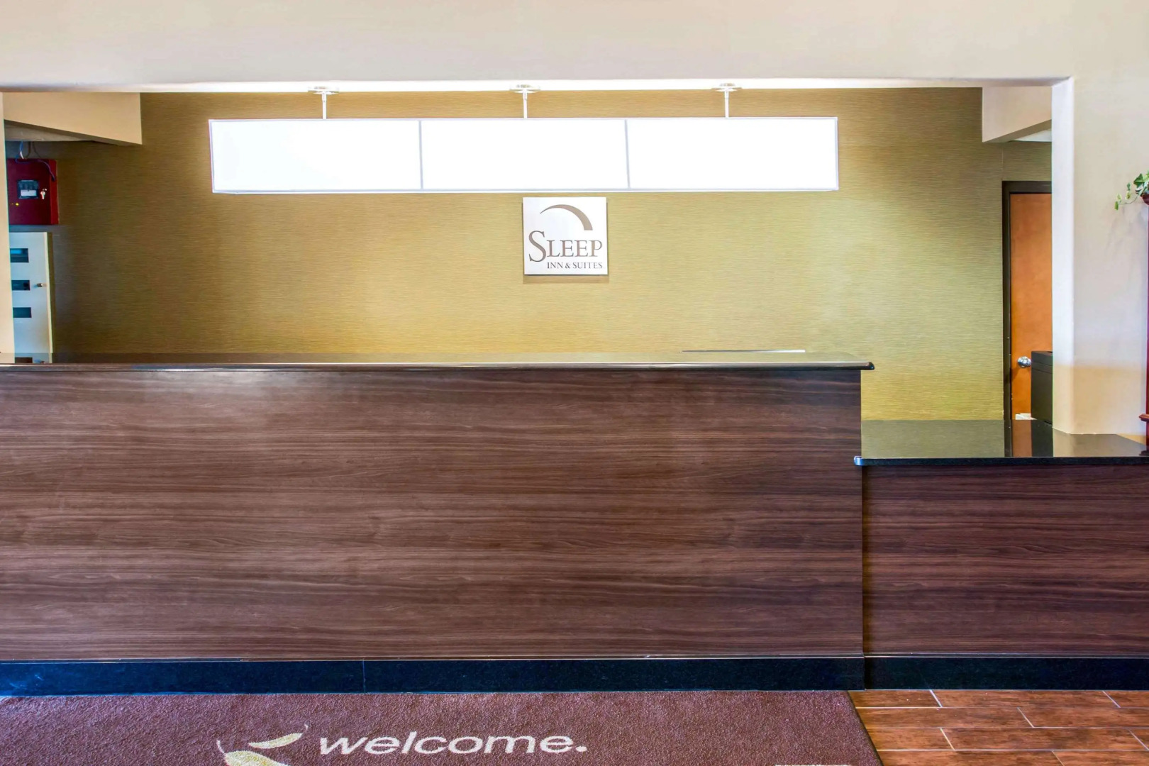 Sleep Inn & Suites Oregon - Toledo