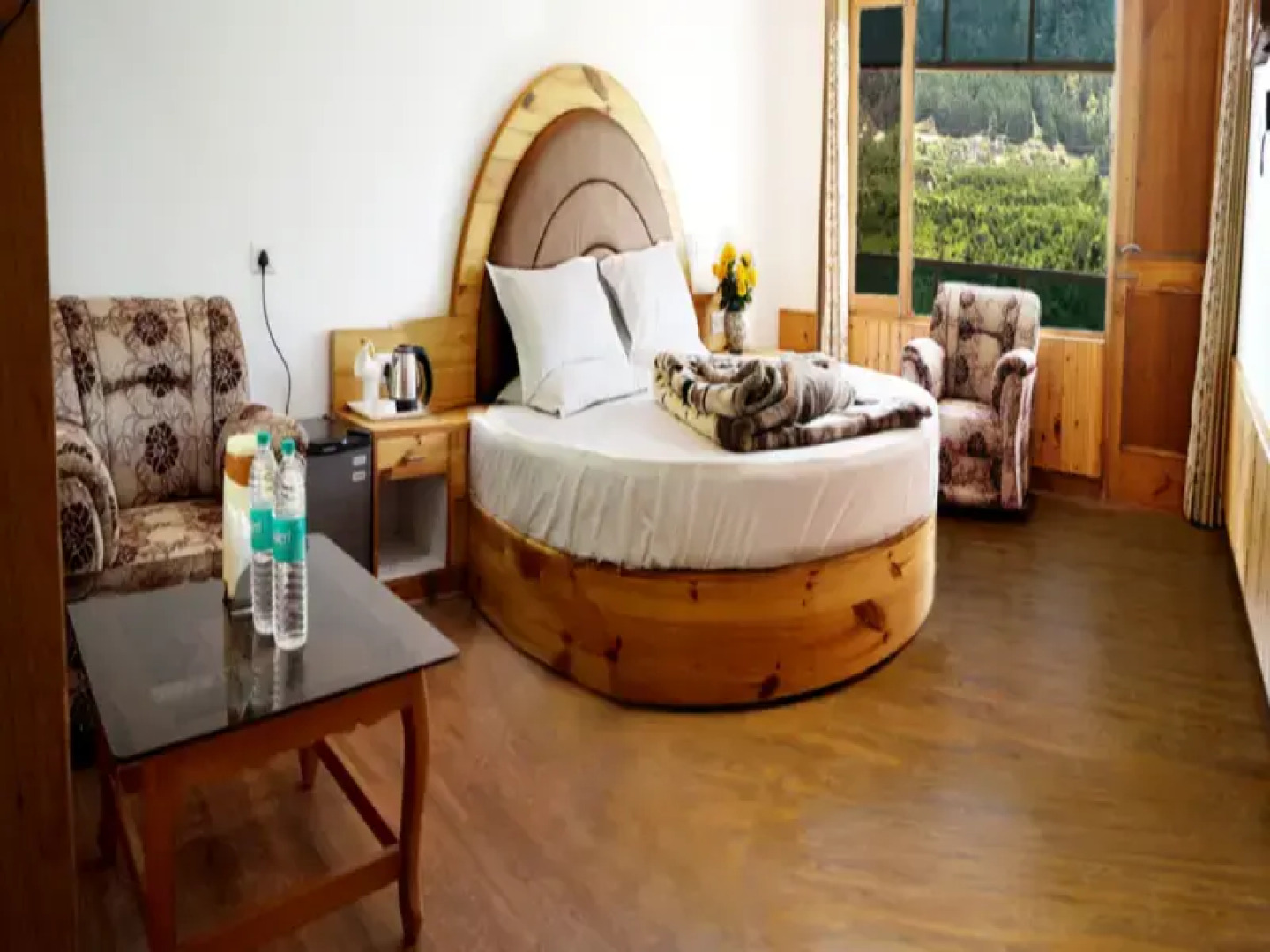 Manali Valley Resort