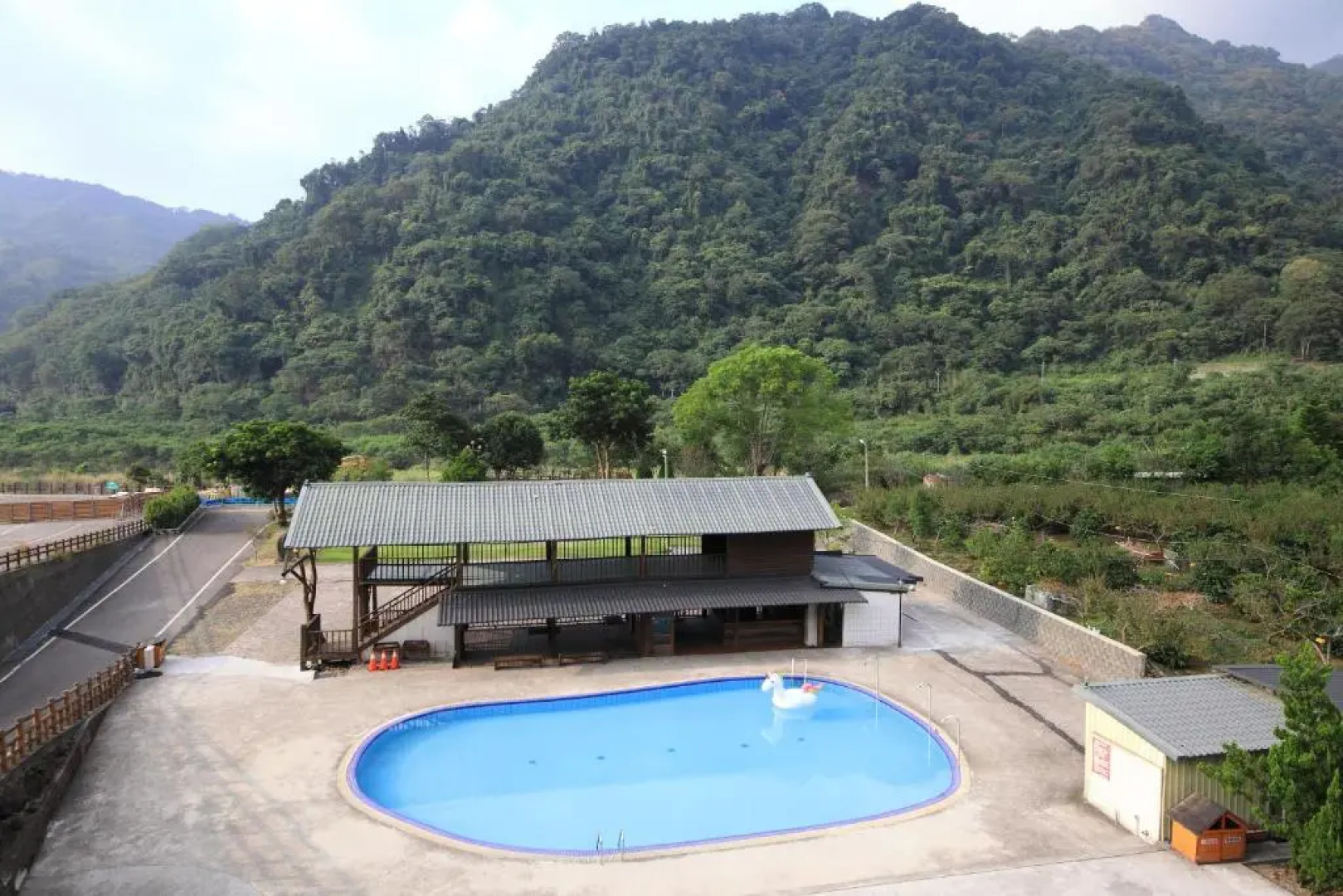 Yotai Spring Guest House