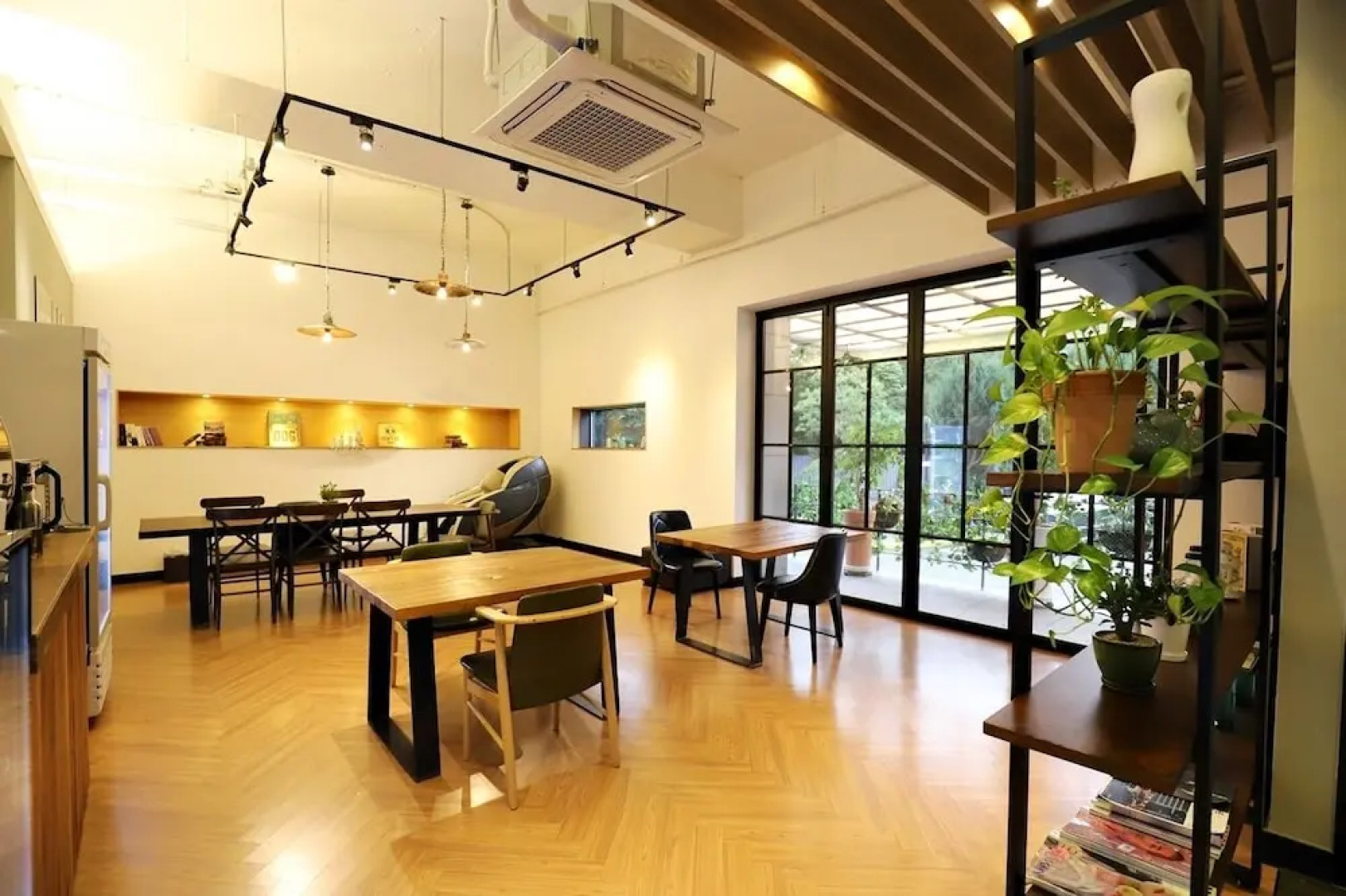 Yongin Monterey 17 Hotel