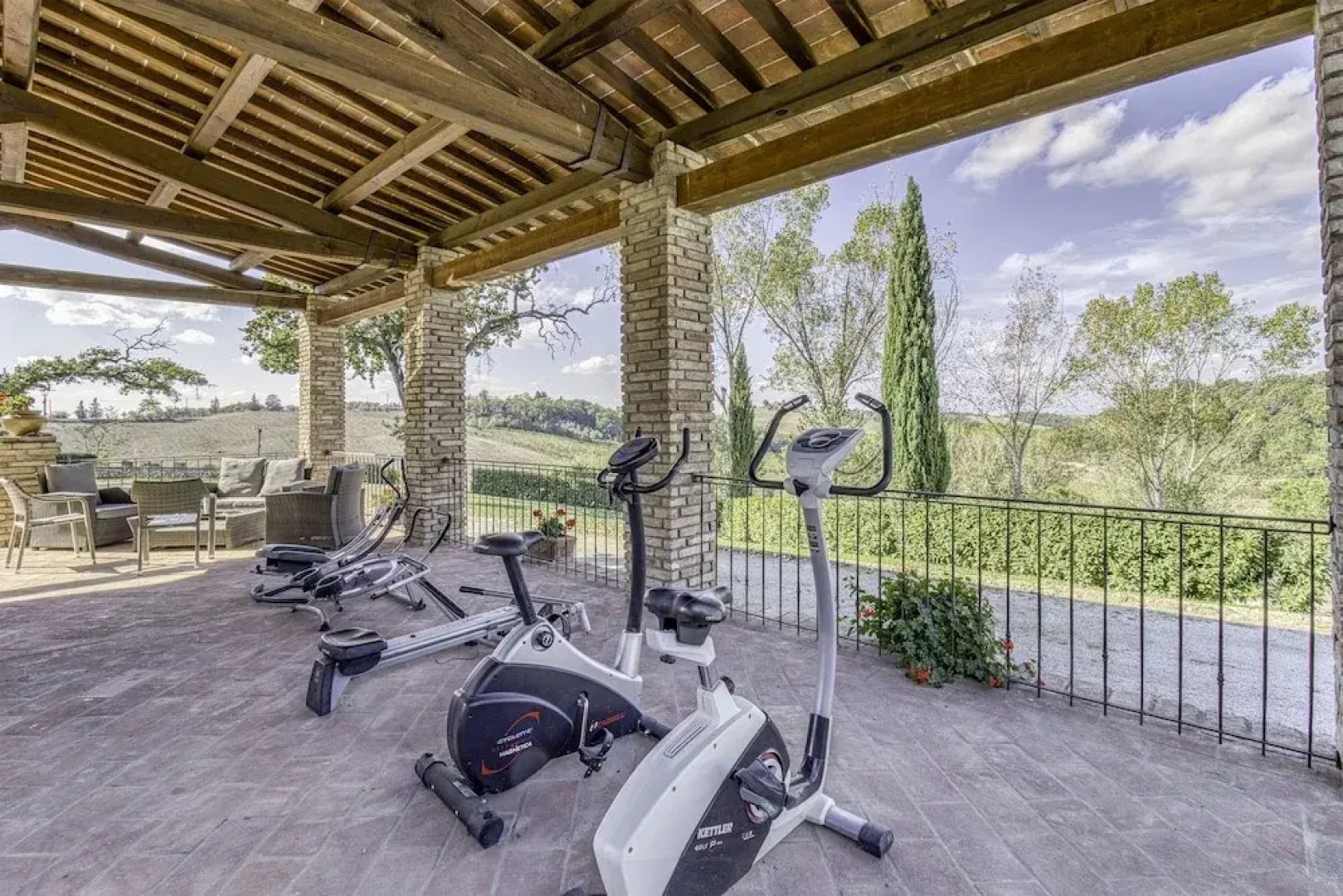 Maramaldo Sassicaia, Shared Pool, Chianti