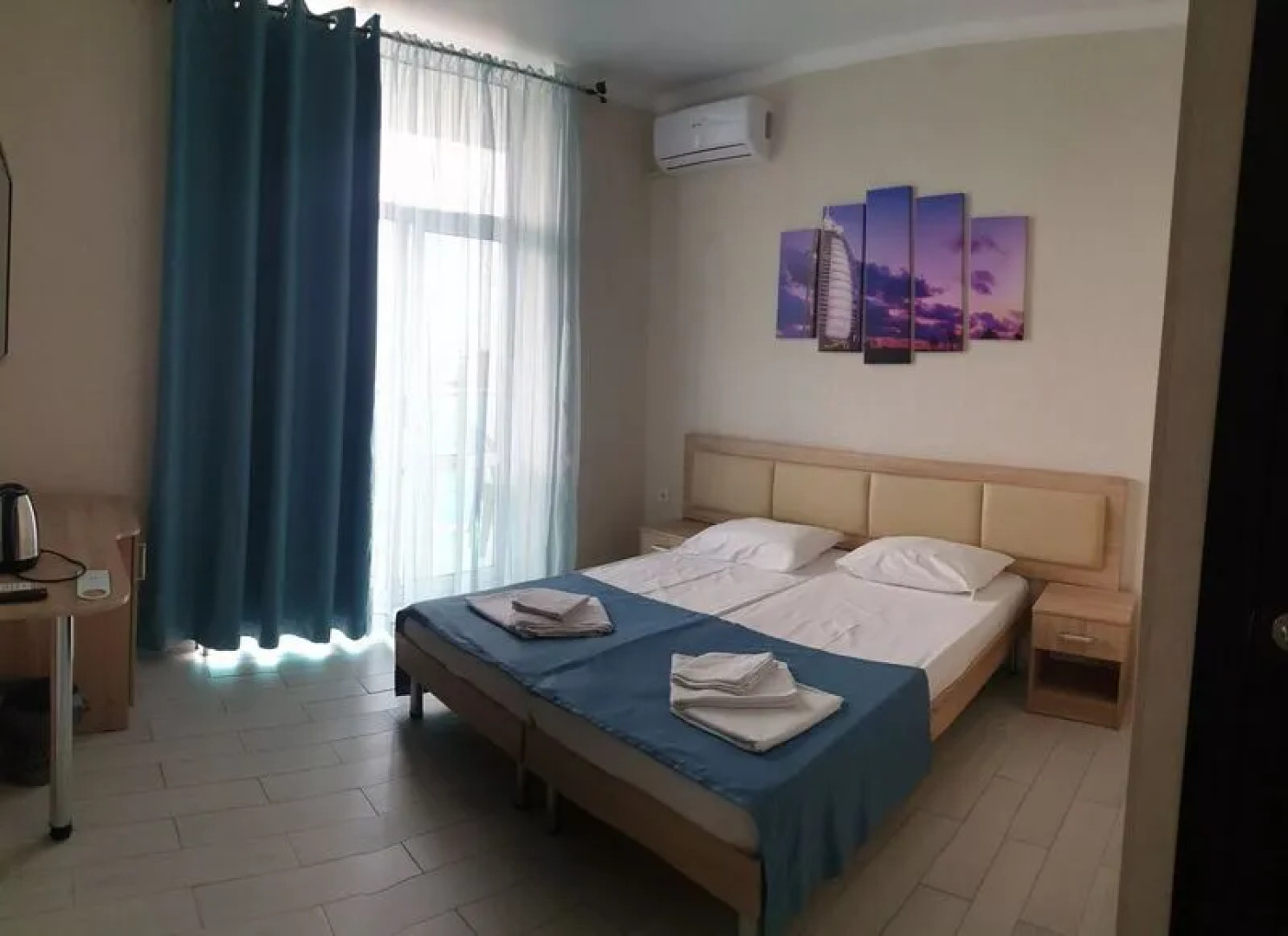 Корона Пэлас