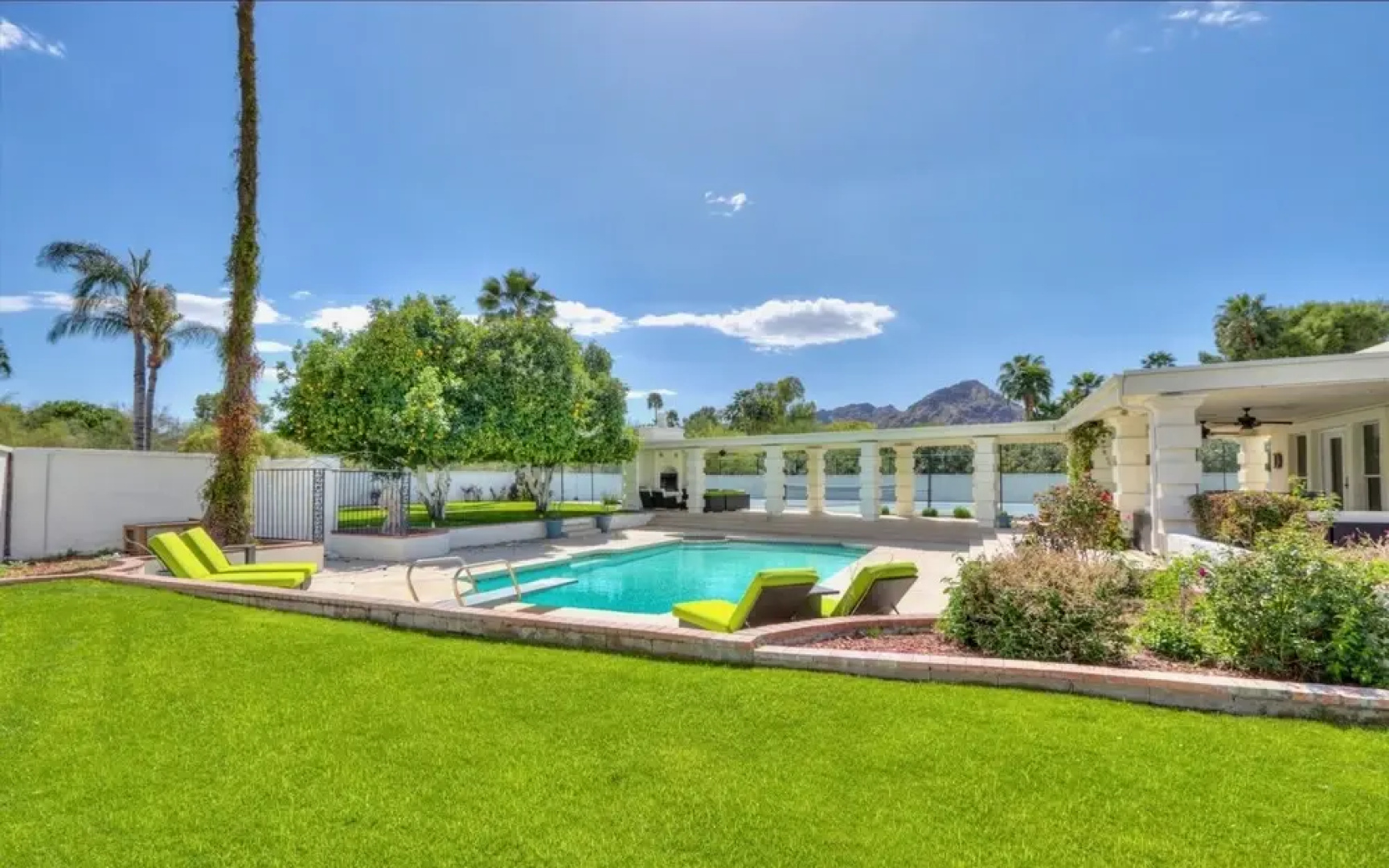 WOWFIFTY - Luxury Communal Wellness Resort Getaways for Adults 50 Plus