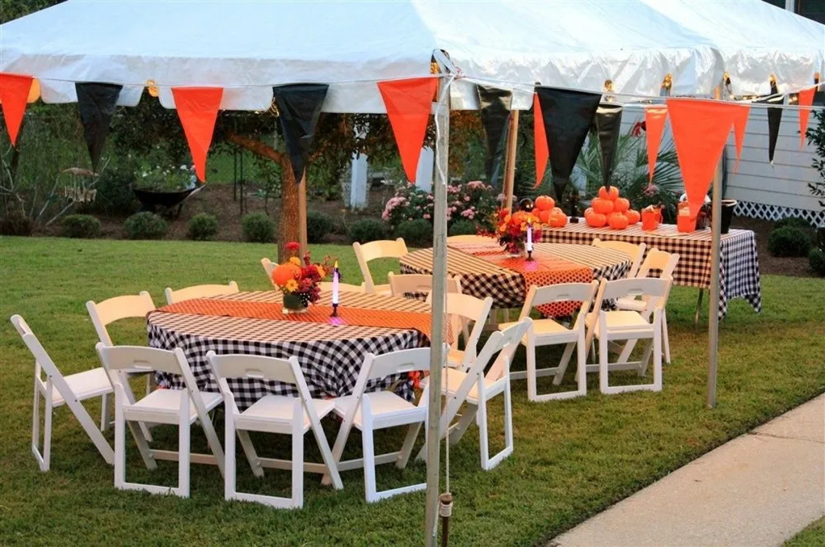 Carroll House Cottages