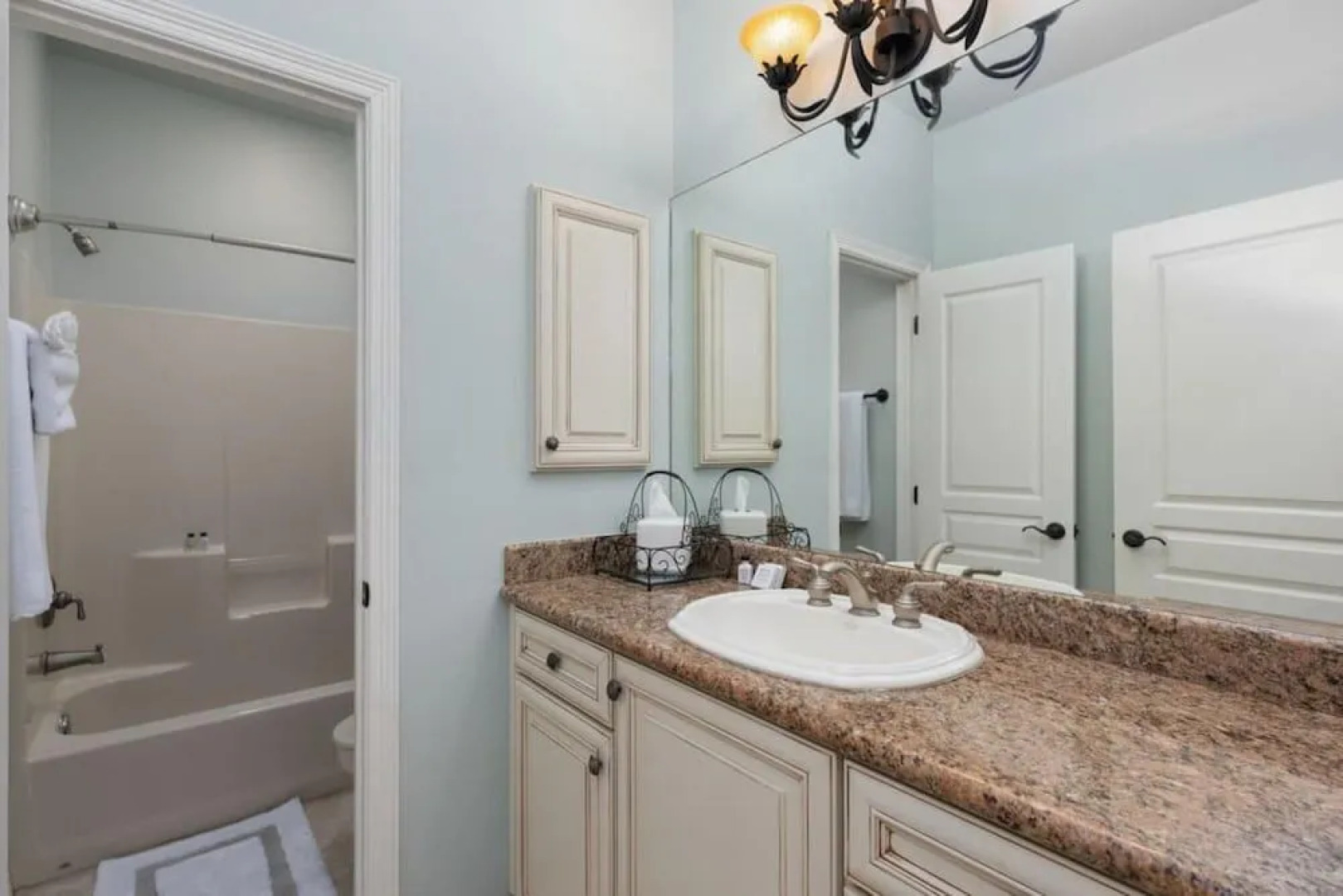 Harborside Townhome in Beautiful Laguna Vista