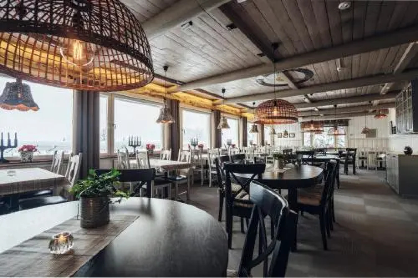 Lövåsgårdens Fjällhotell