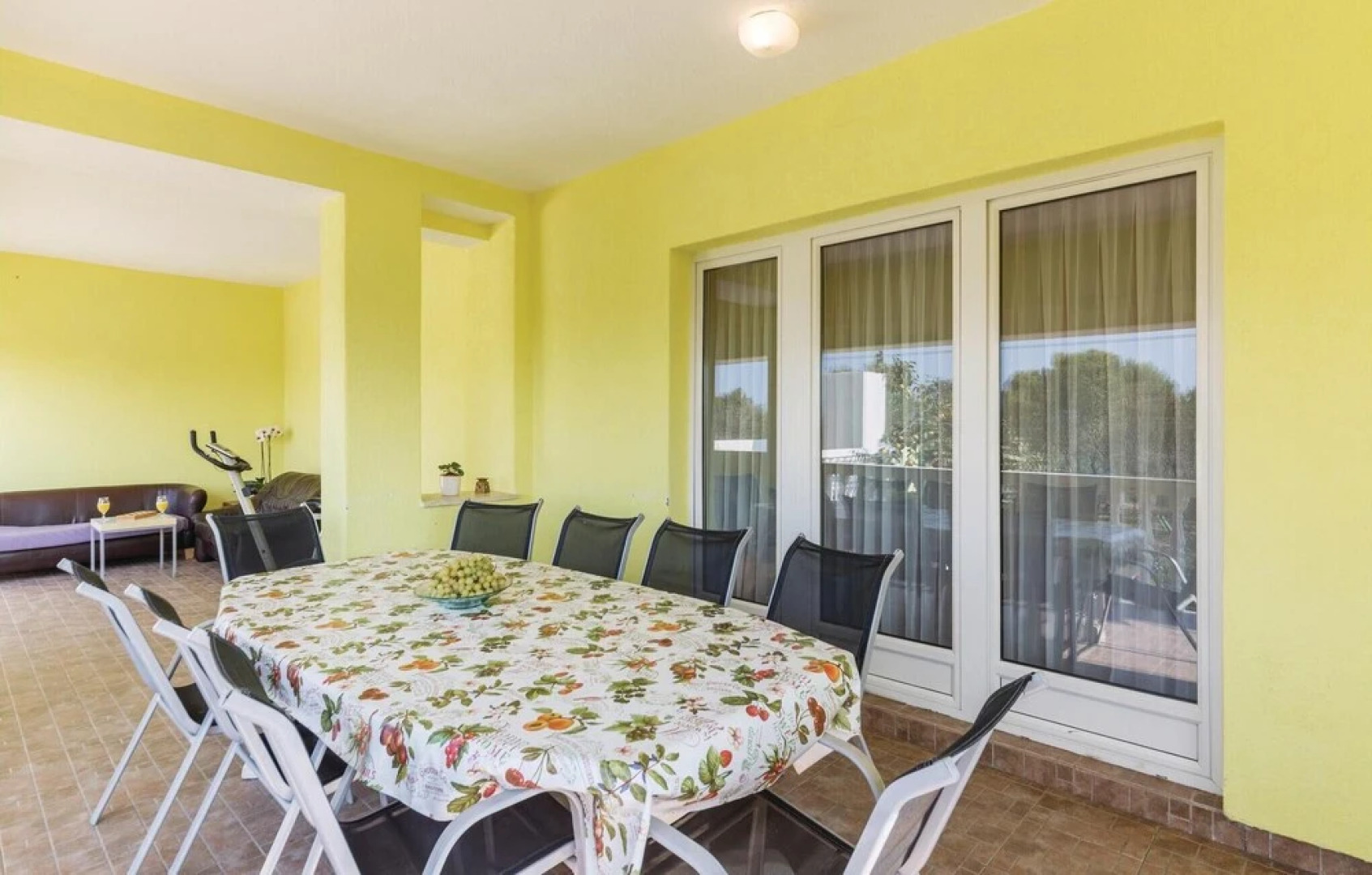 Nice Home in Stinjan With Wifi and 4 Bedrooms