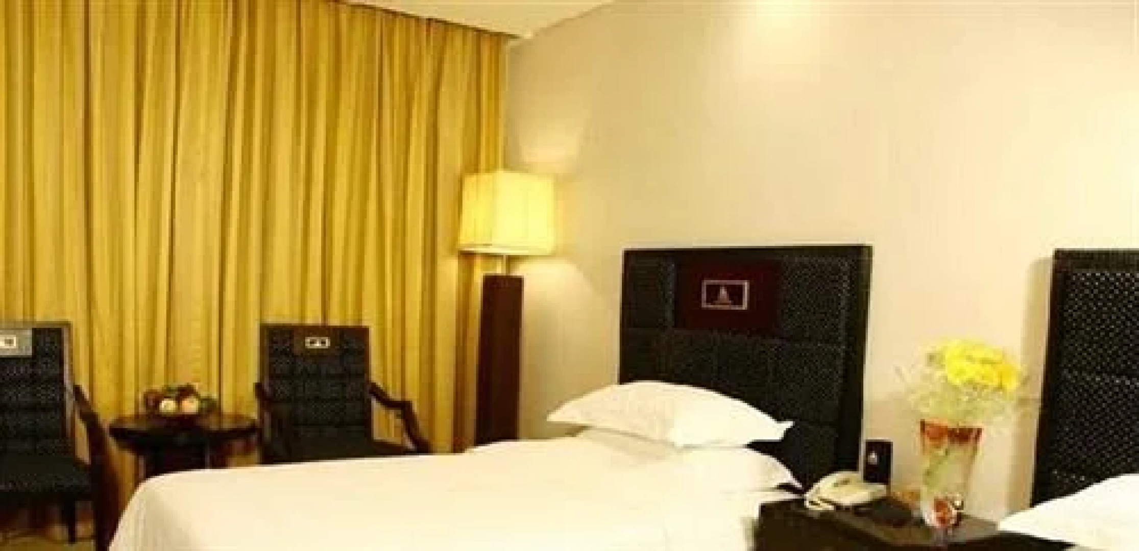 Blue Dream International Smart Hotel