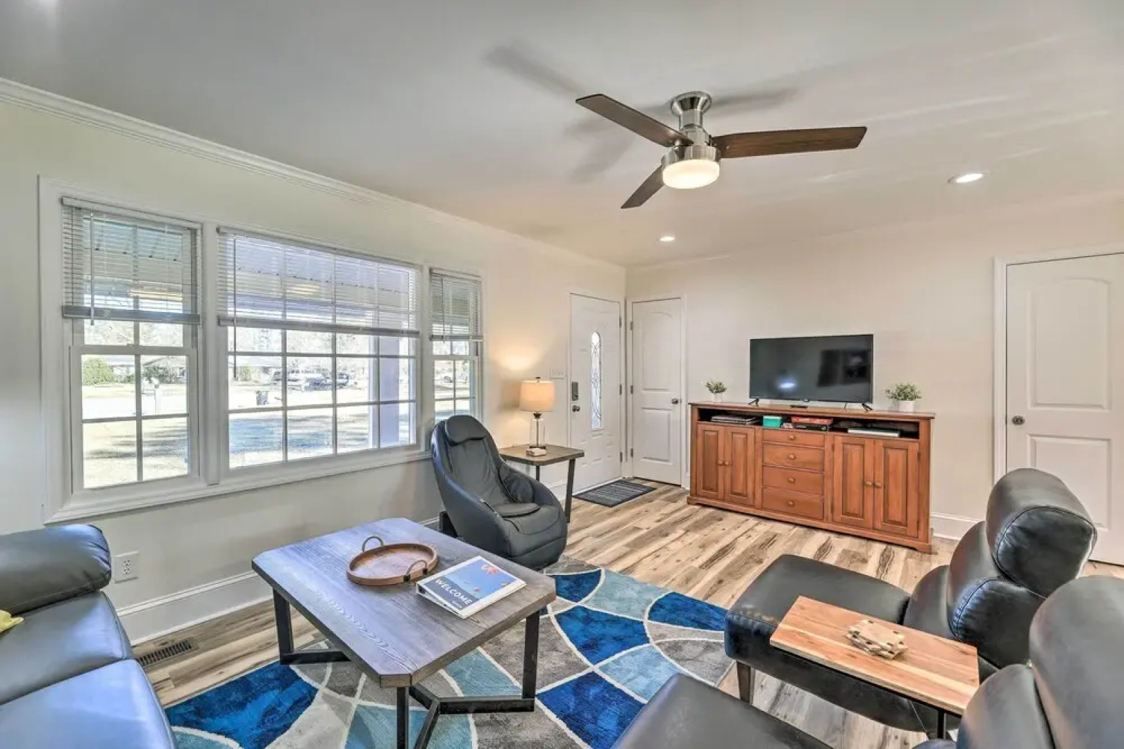 Family-friendly New Bern Home w/ Backyard!