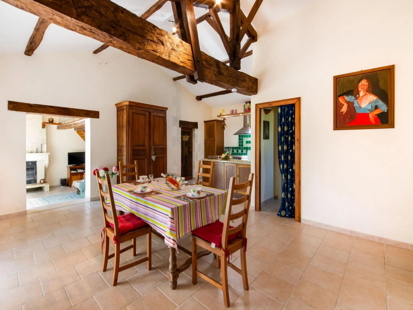 Tranquil Home in Saint-Martin-de-Gurson, 15min from Saint Emilion's vineyard