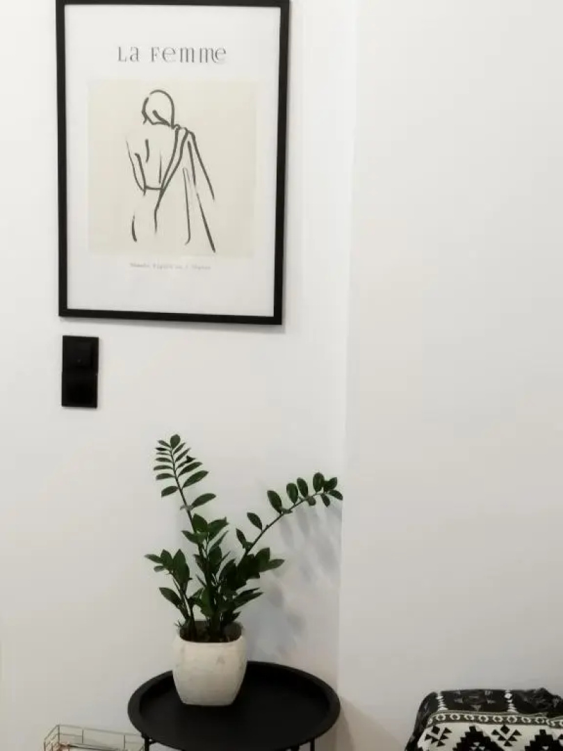 ina's apartment
