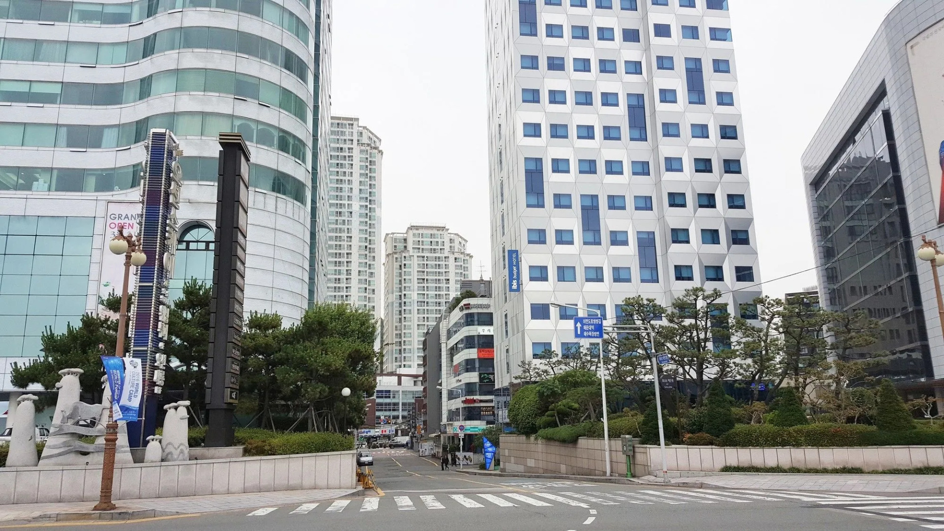 Dongbaekseom Guest House