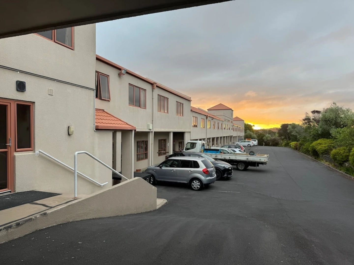 Albany Executive Motor Inn