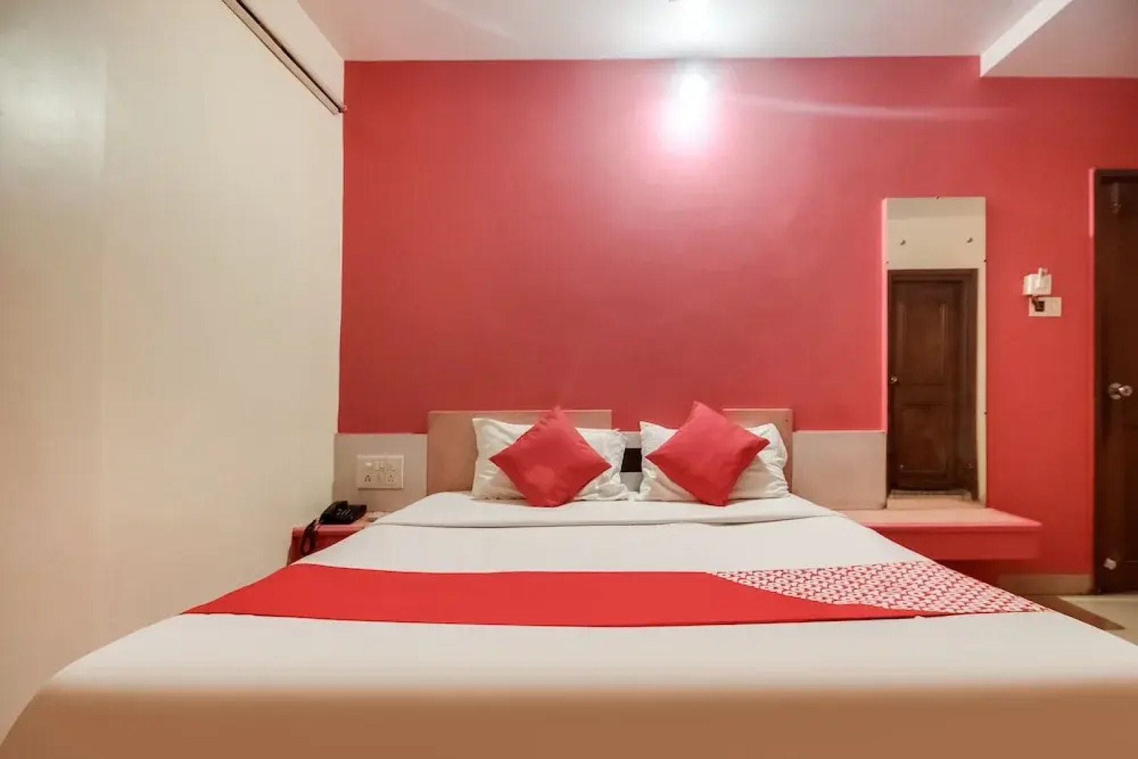 OYO 48043 Hotel Godavari