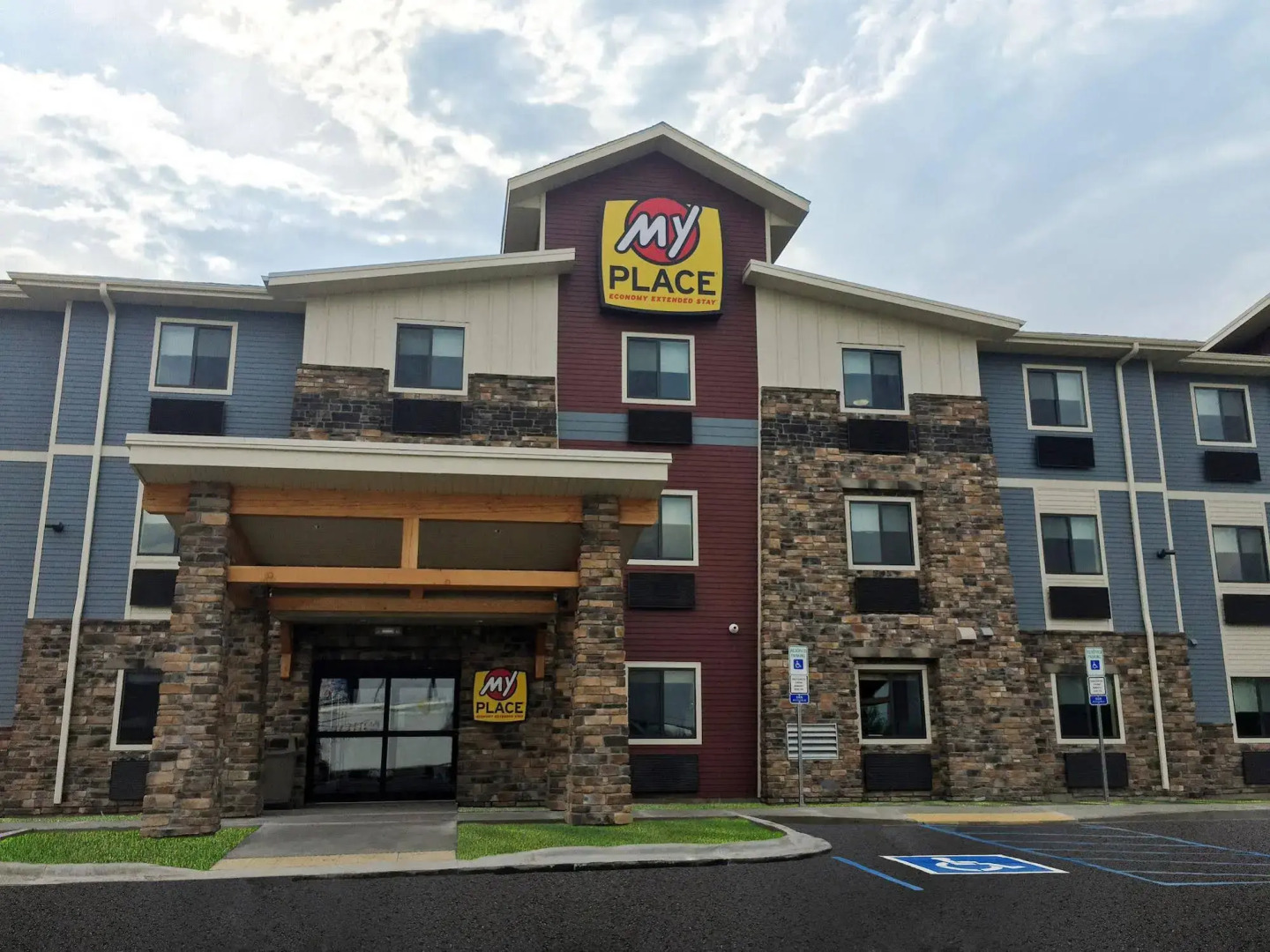 My Place Hotel - Salt Lake City I-215/West Valley City, UT