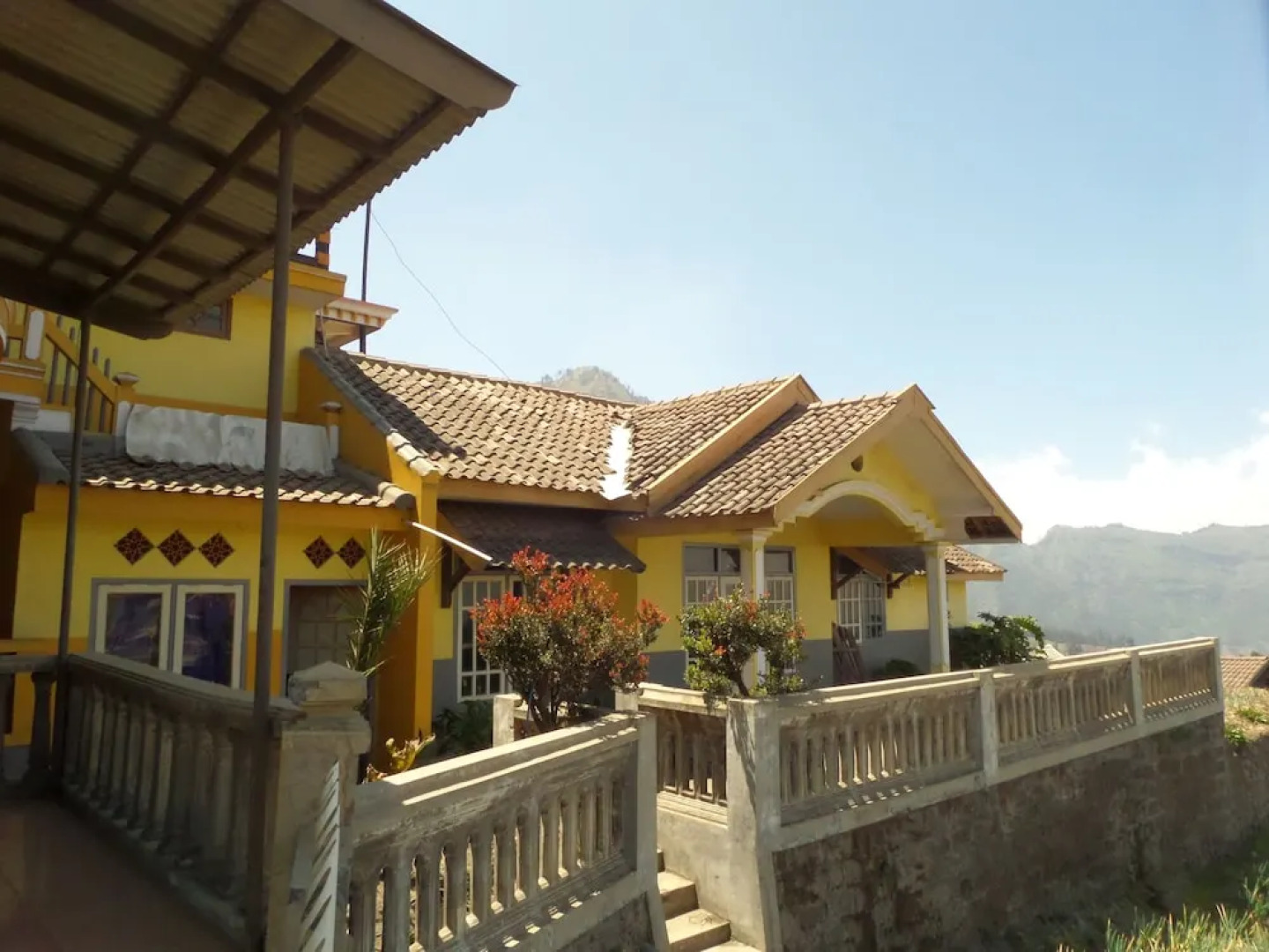 Lawang Sari Homestay
